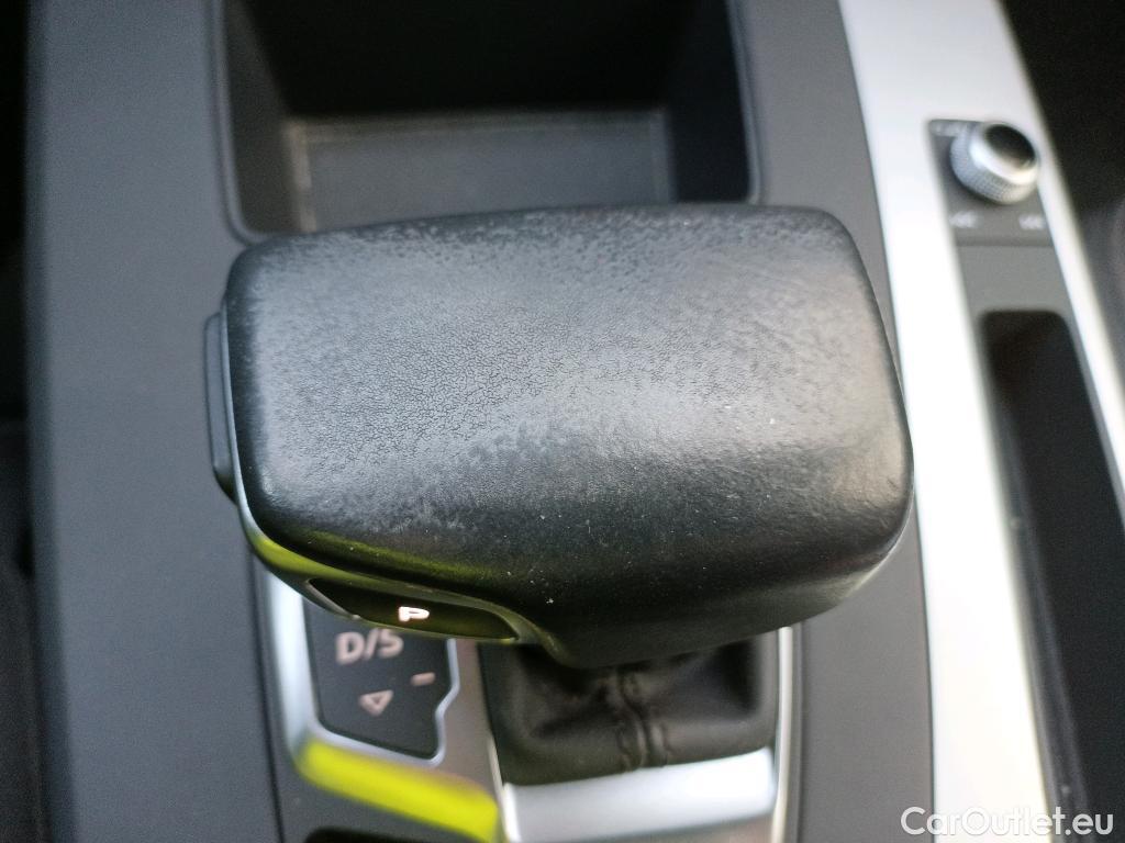  Audi  Q5 AUDI  / 2020 / 5P / todoterreno Advanced 35 TDI 120kW S tronic (AC2) #8