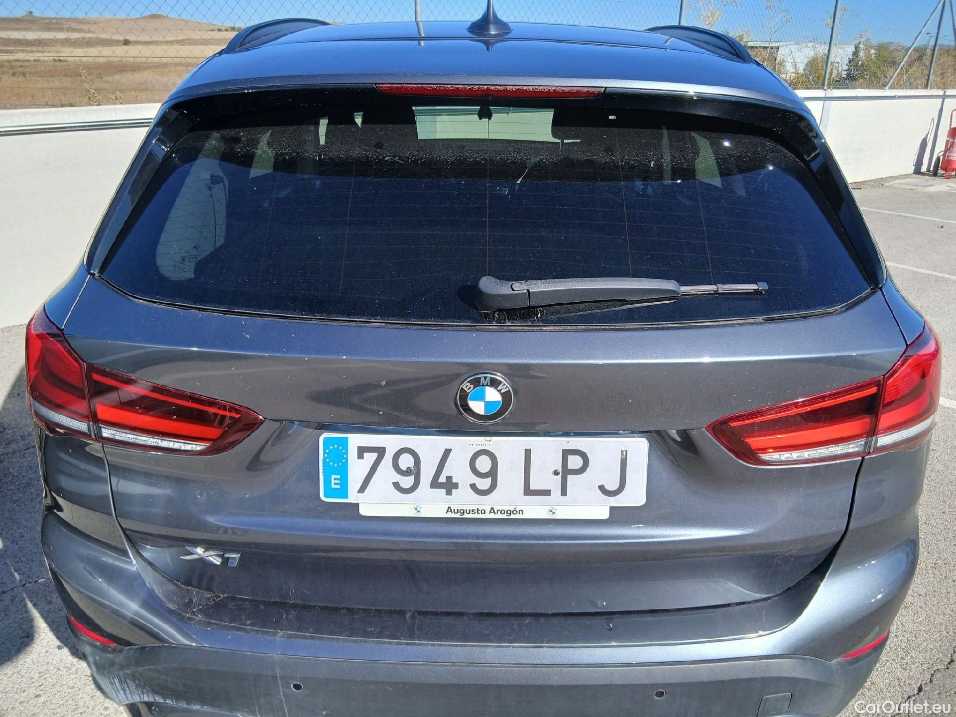  Bmw  X1 BMW  sDrive18i #13