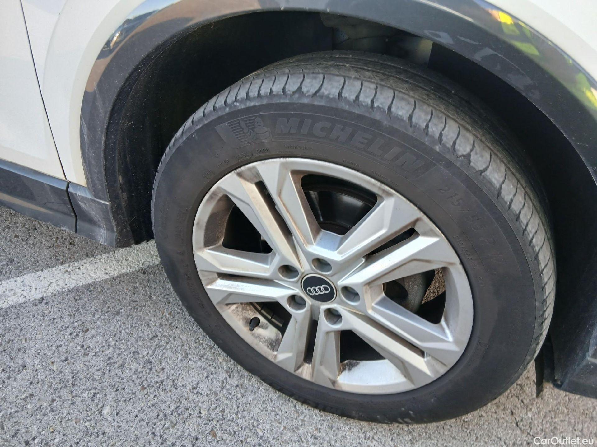  Audi  Q2 AUDI  / 2020 / 5P / todoterreno Advanced 35 TFSI 110kW (150CV) S tronic (AC) #50