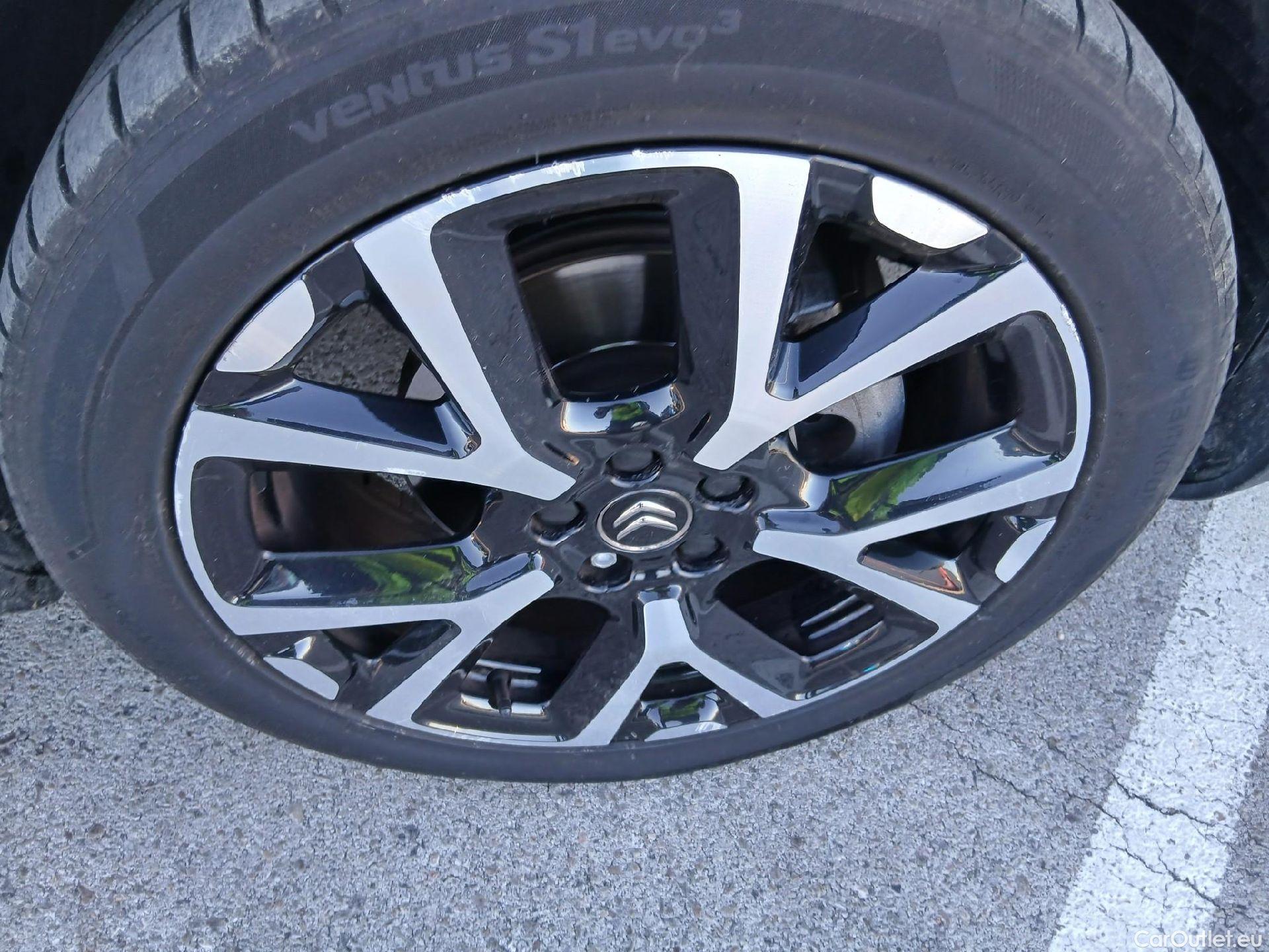  Citroen  C5 CITROEN  Aircross / 2018 / 5P / todoterreno BlueHdi 96kW (130CV) S&S Feel (AC) #52