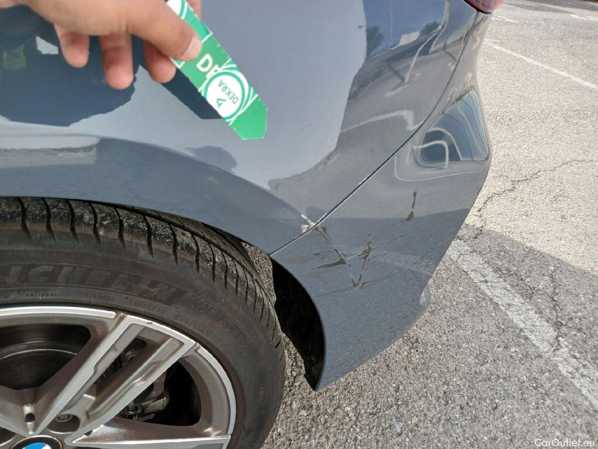  Bmw  Serie 1 BMW  / 2019 / 5P / berlina con portón 118i #20