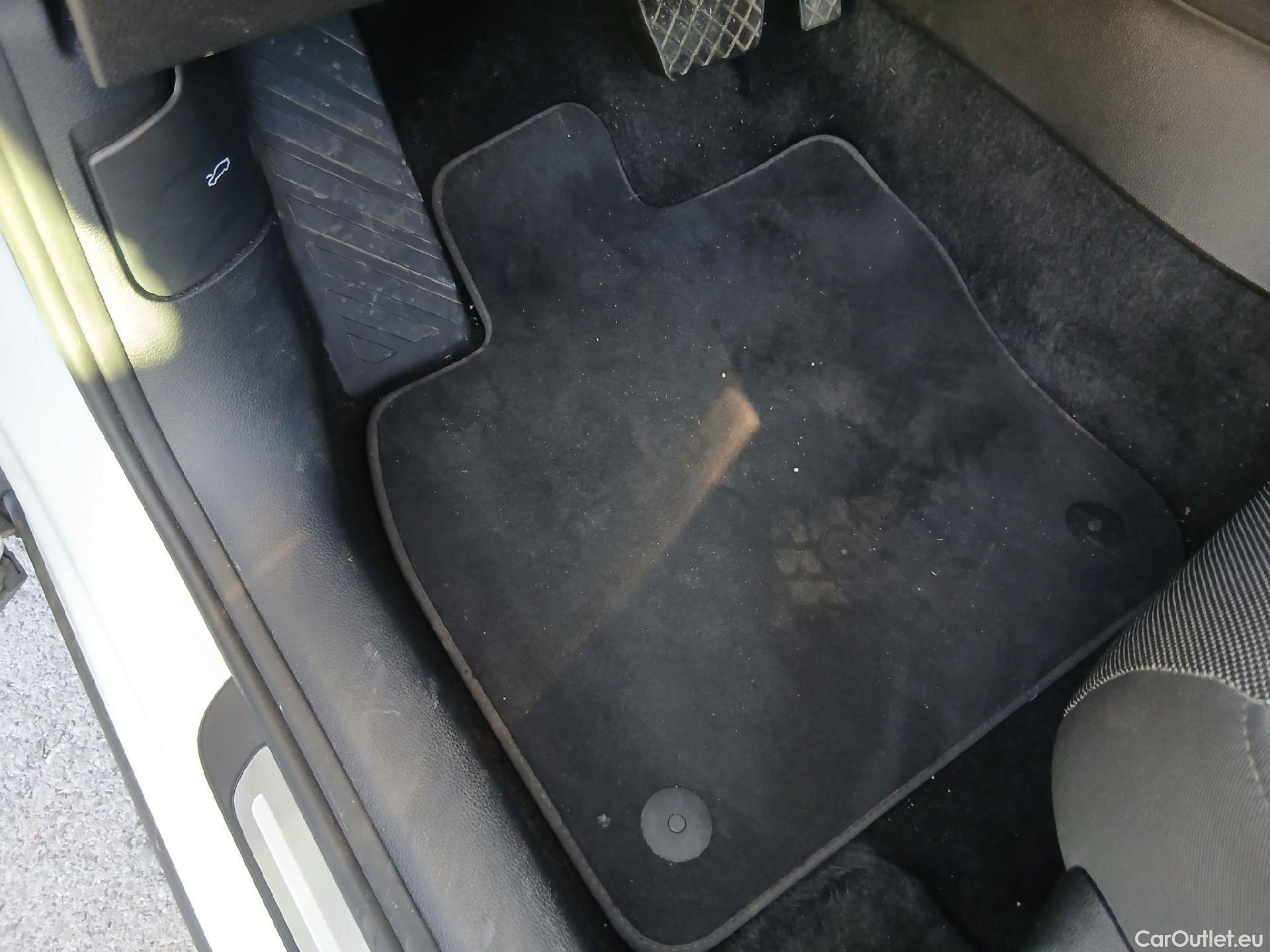  Audi  Q2 AUDI  / 2020 / 5P / todoterreno Advanced 35 TFSI 110kW (150CV) S tronic (AC) #54