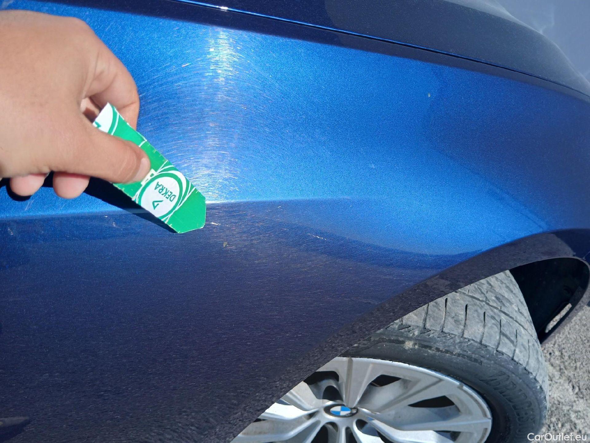  Bmw  Serie 3 BMW  / 2015 / 5P / familiar 318d Touring #38