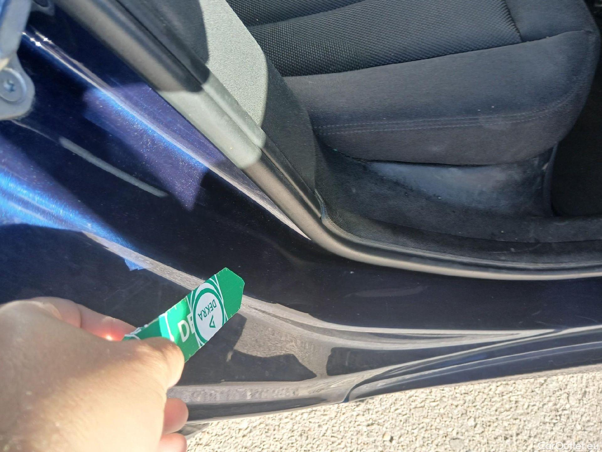  Bmw  Serie 3 BMW  / 2015 / 5P / familiar 318d Touring #4