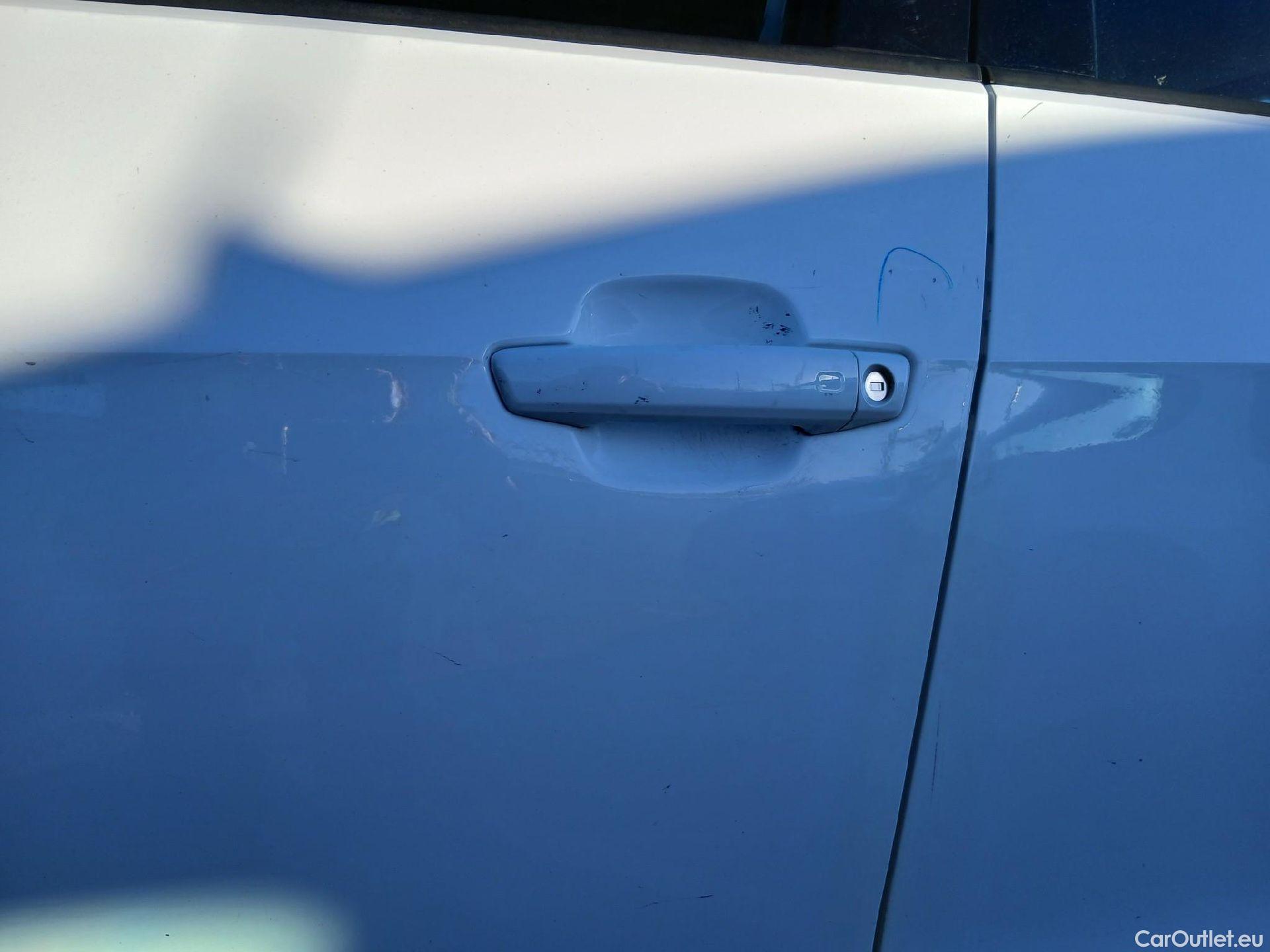  Audi  Q2 AUDI  / 2020 / 5P / todoterreno Advanced 35 TFSI 110kW (150CV) S tronic (AC) #17