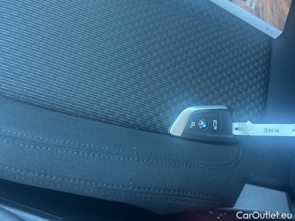  Bmw  X1 BMW  / 2019 / 5P / todoterreno sDrive18dA Corporate (AC2) #4