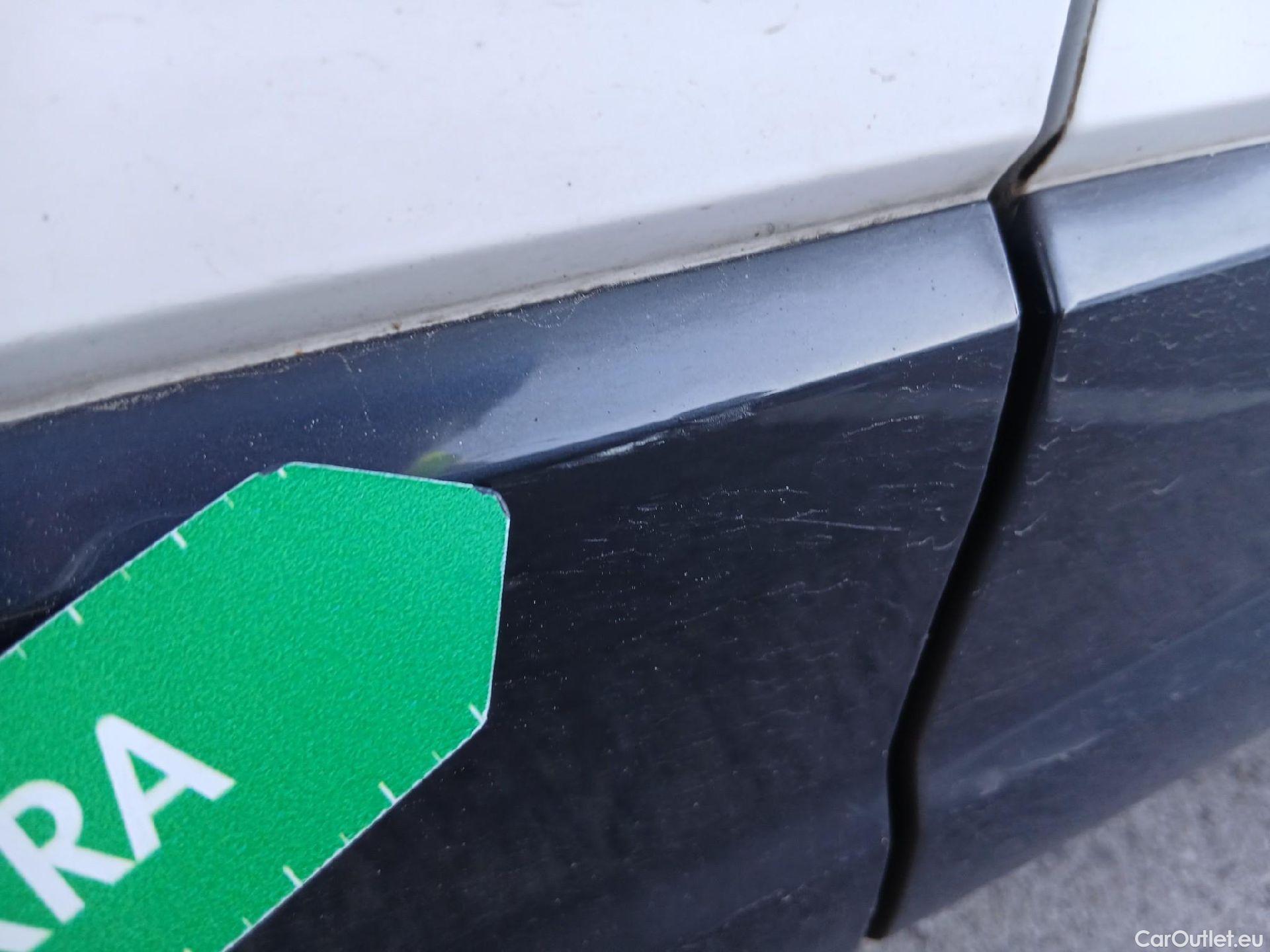  Audi  Q2 AUDI  / 2020 / 5P / todoterreno Advanced 35 TFSI 110kW (150CV) S tronic (AC) #20