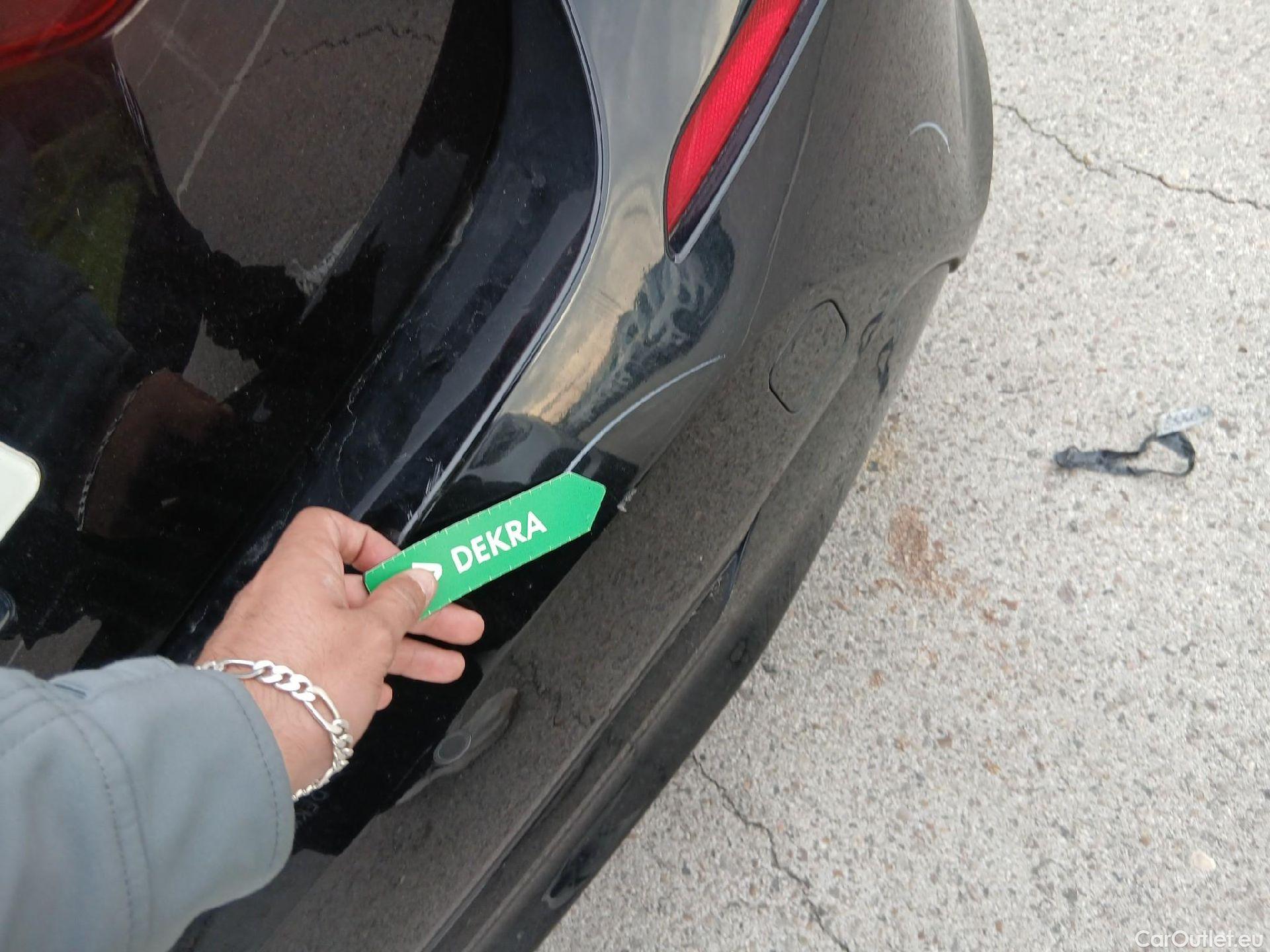  Bmw  Serie 1  Berlina 116d 1.5 115CV AT7 E6d #11