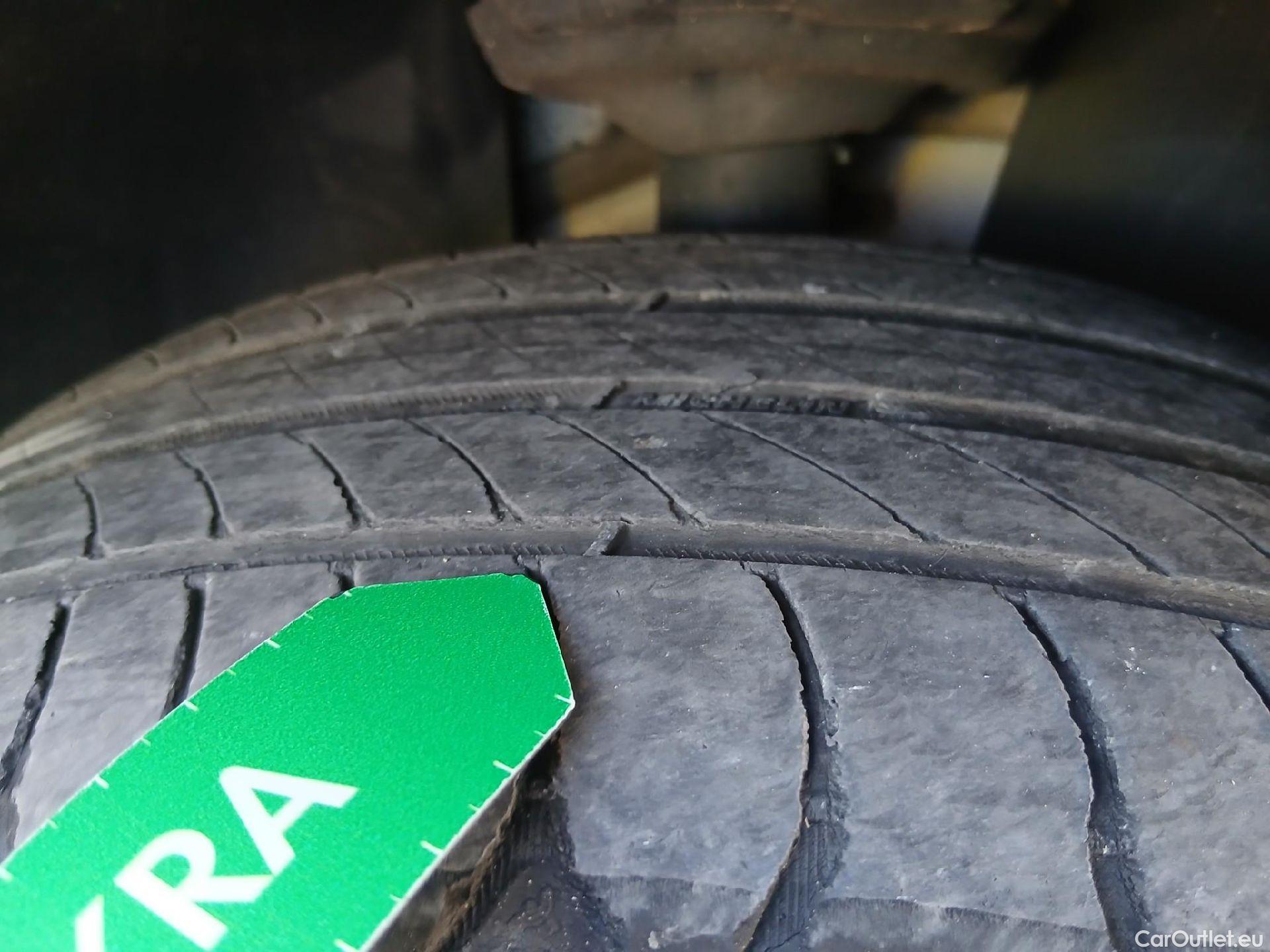  Audi  Q2 AUDI  / 2020 / 5P / todoterreno Advanced 35 TFSI 110kW (150CV) S tronic (AC) #49