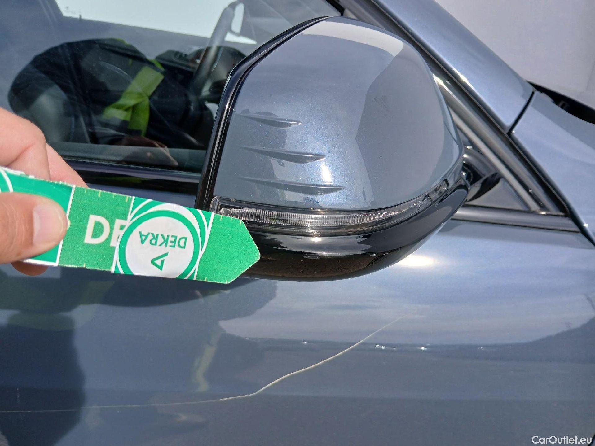  Bmw  Serie 1 BMW  / 2019 / 5P / berlina con portón 118i #35