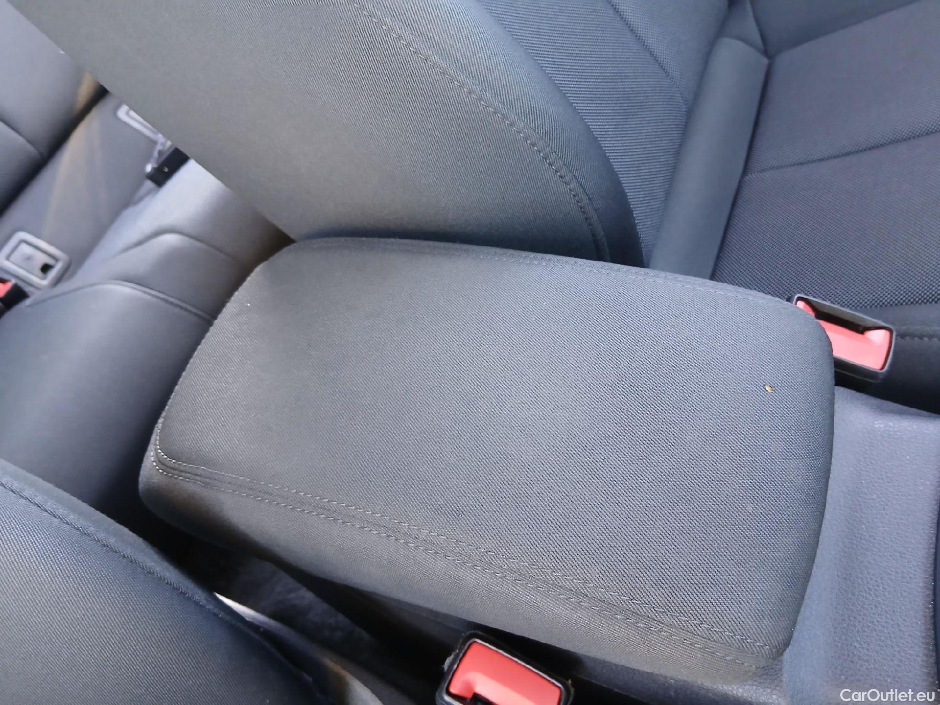  Audi  Q2 AUDI  / 2020 / 5P / todoterreno Advanced 35 TFSI 110kW (150CV) S tronic (AC) #58