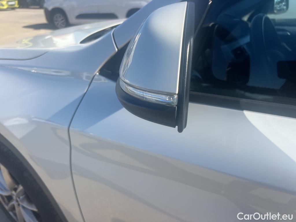  Bmw  X1 BMW  / 2019 / 5P / todoterreno sDrive18dA Corporate (AC2) #21