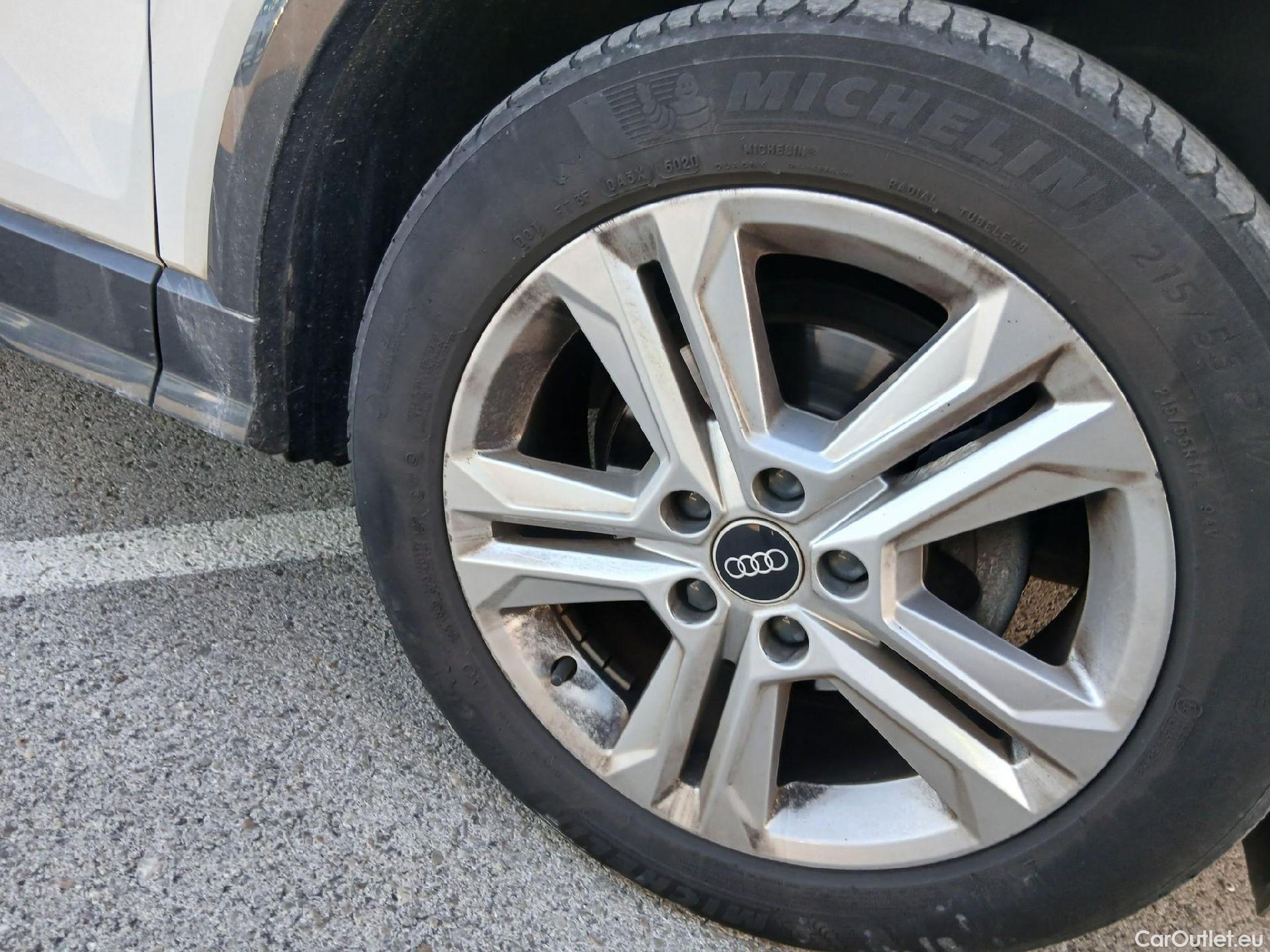  Audi  Q2 AUDI  / 2020 / 5P / todoterreno Advanced 35 TFSI 110kW (150CV) S tronic (AC) #48