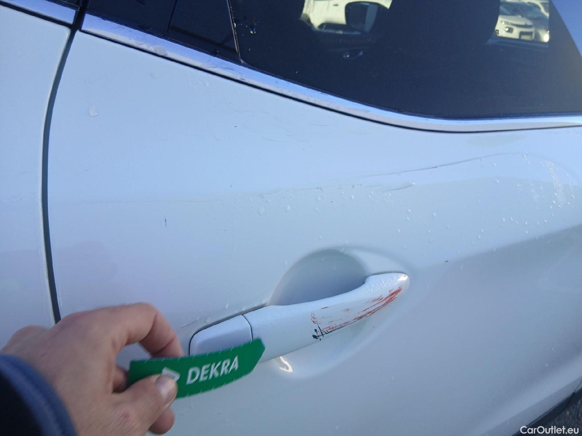  Nissan  Qashqai NISSAN  / 2017 / 5P / todoterreno dCi 150CV (110kW) N-CONNECTA #28