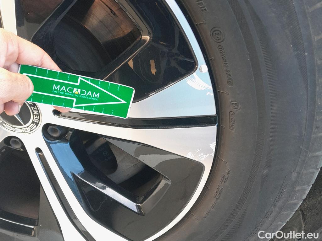  Mercedes  G-Klasee MERCEDES-BENZ GLE / 2018 / 5P / todoterreno GLE 350 de 4MATIC (Híbrido Enchufable) #3