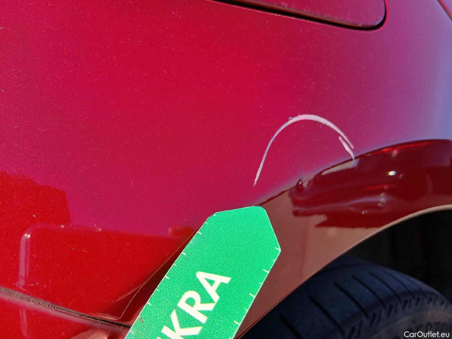  Mercedes  A-Klasse Clase A A 250 e (177.086)Premium-Pack 1.3 AMG Line 220CV AT8 E6d #32