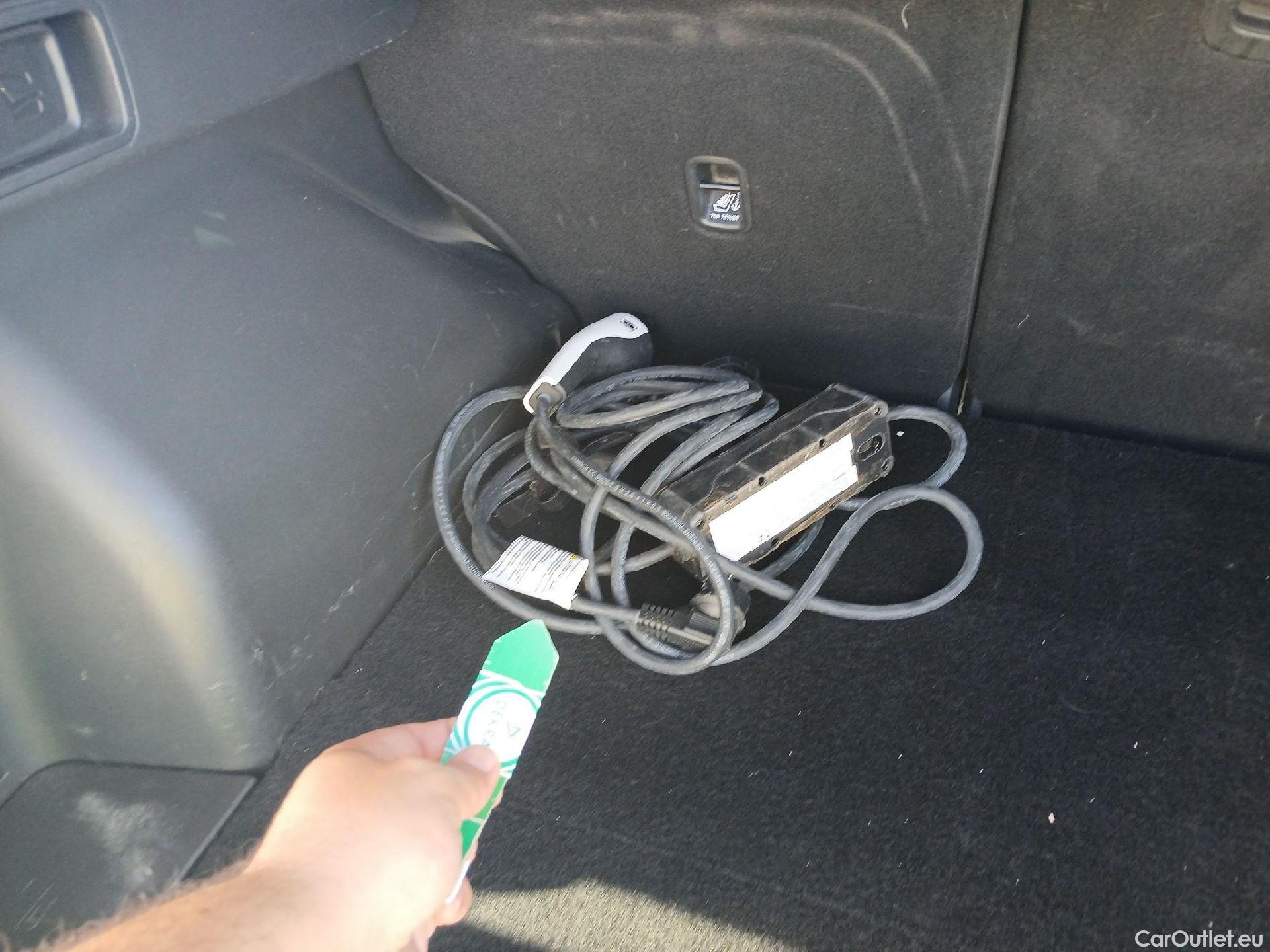  Hyundai  Tucson HYUNDAI  / 2020 / 5P / todoterreno 1.6 TGDI PHEV 195kW Style Auto 4x4 #4