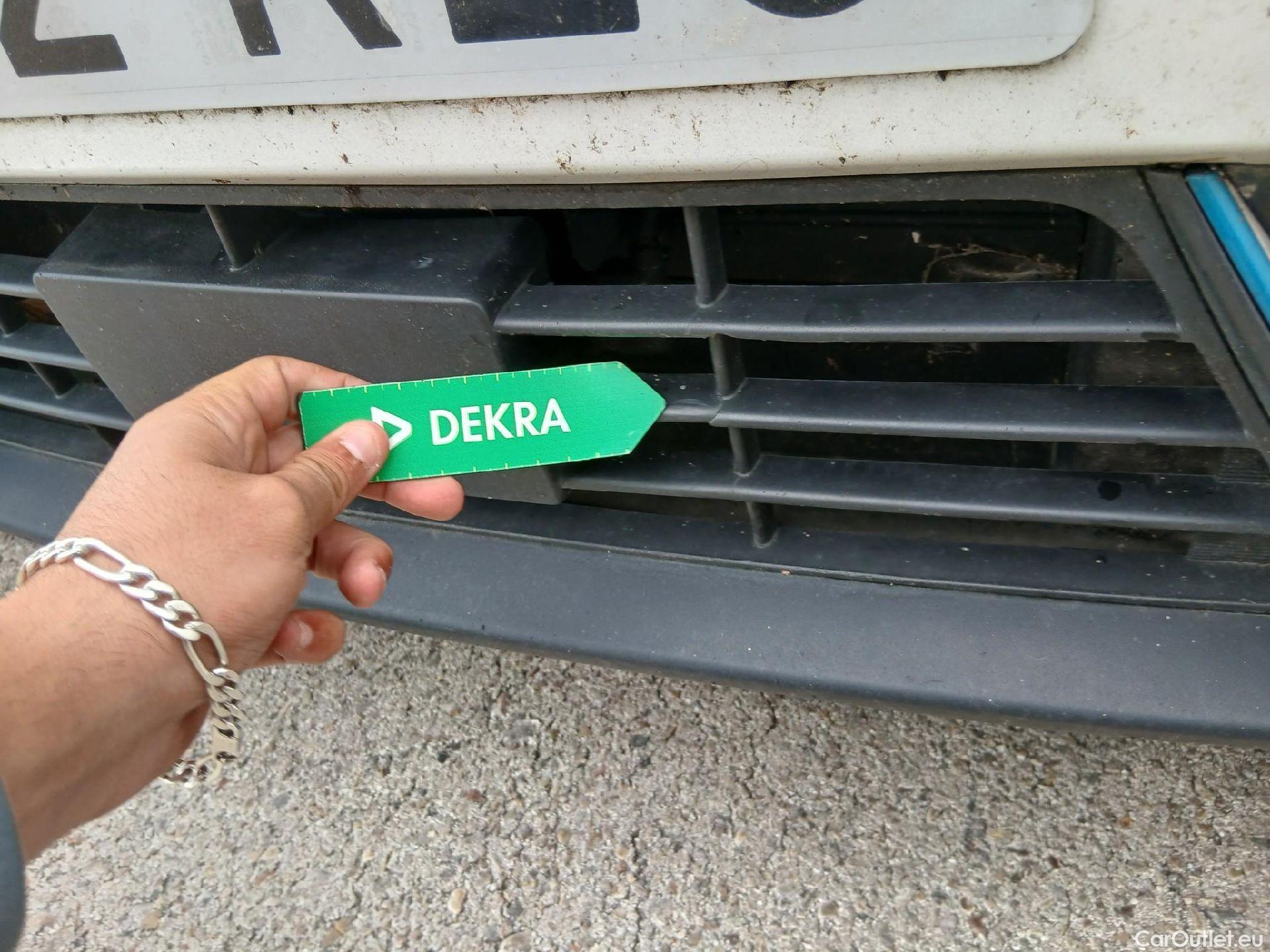  KIA  Niro KIA  Hïbrido Enchufable / 2016 / 5P / crossover 1.6 GDi Híbrido Enchufable 104kW Drive #4