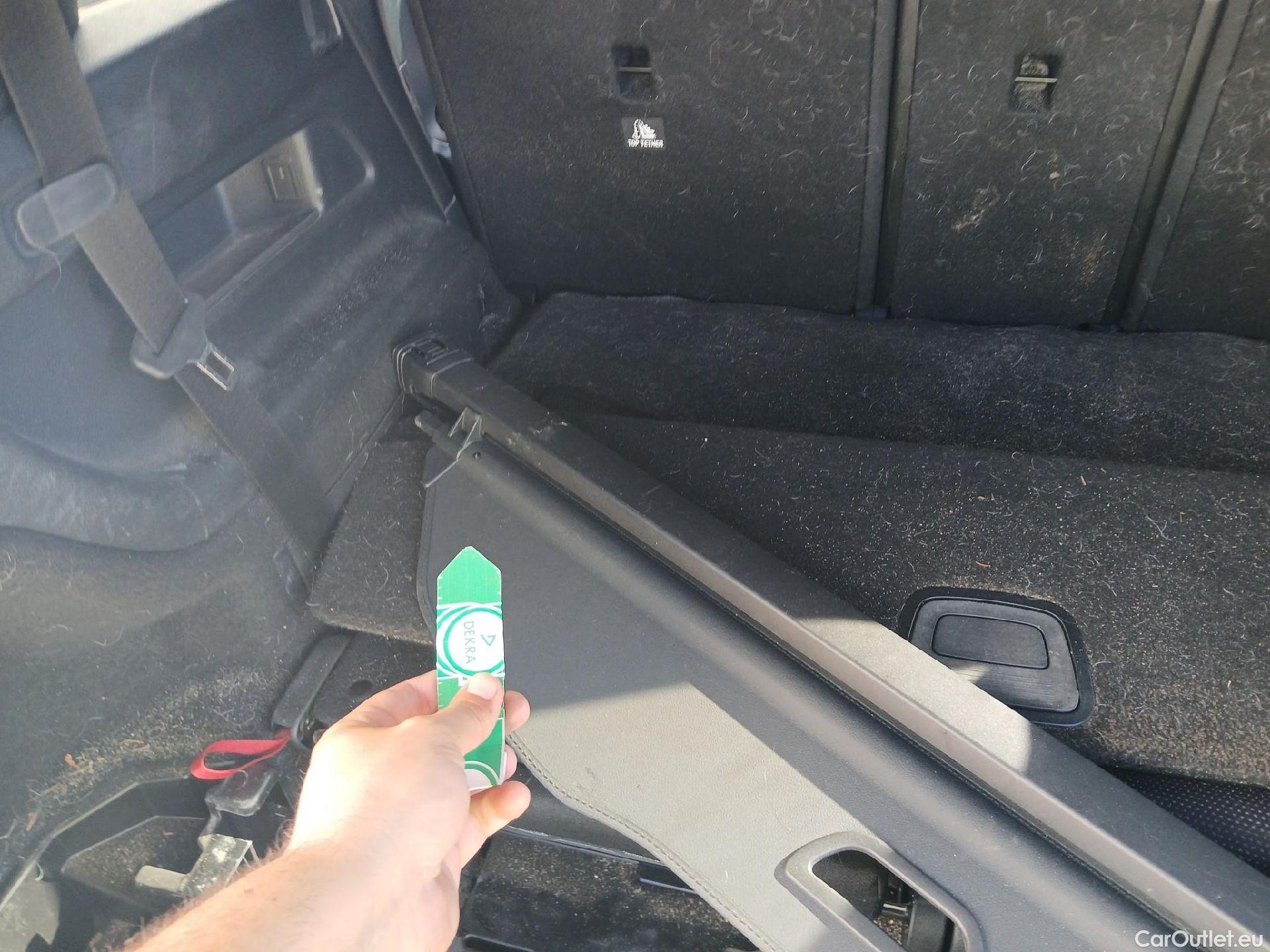  Mercedes  GLB Clase   220 d 4Matic (247.615) 190CV AT8 E6d #4