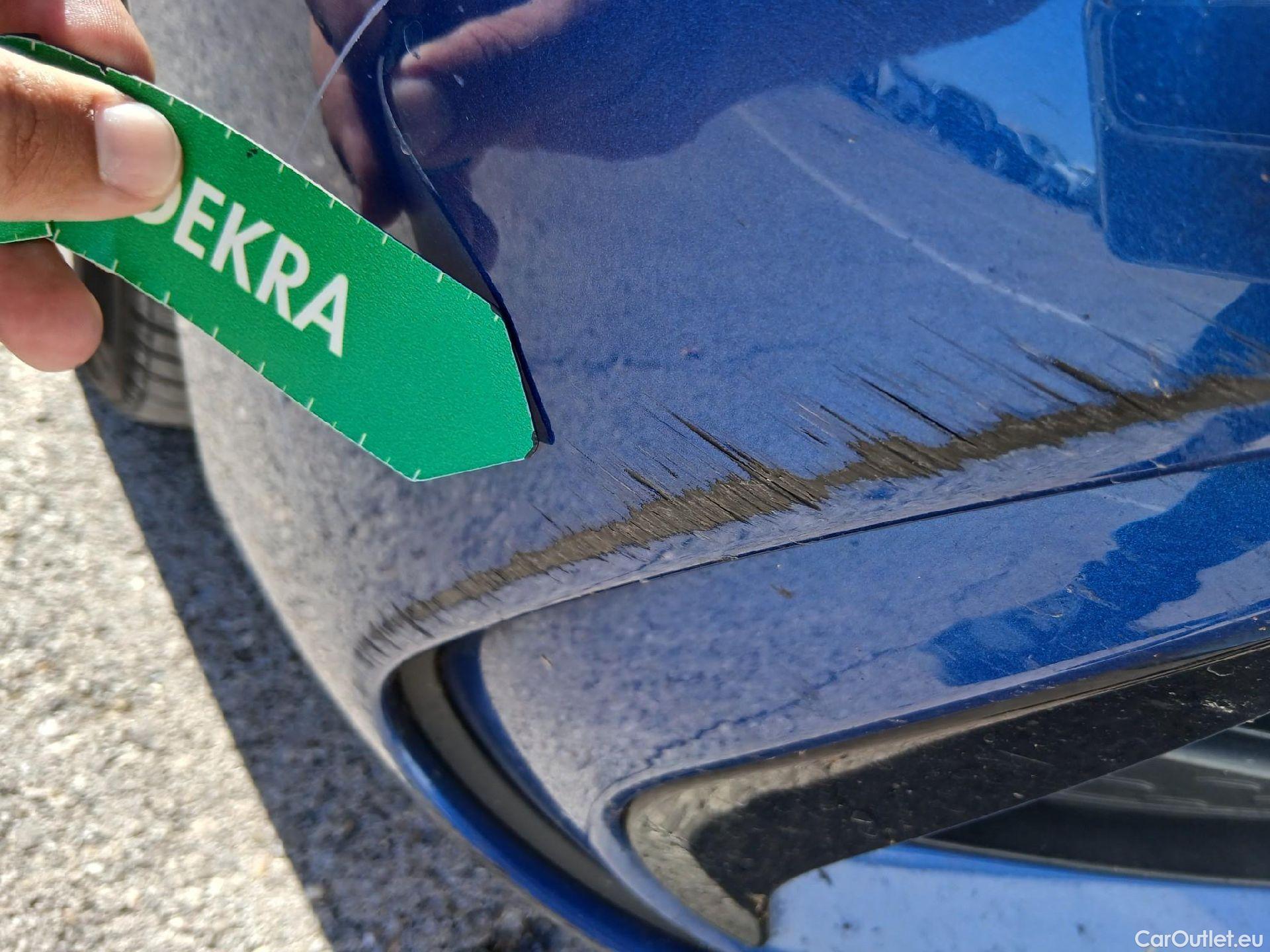  Mercedes  C-Klasse Clase C C 220 d T (206.204)AMG 220CV AT9 E6d #3