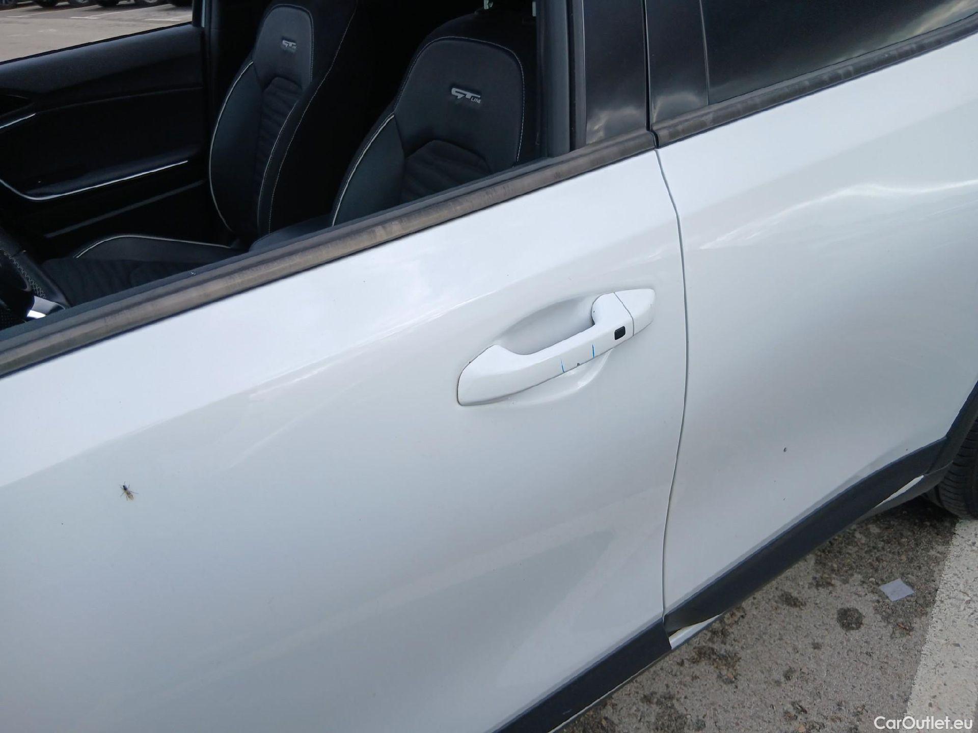  KIA  XCeed KIA  / 2022 / 5P / todoterreno 1.5 MHEV GT-line 118kW (160CV) DCT #9