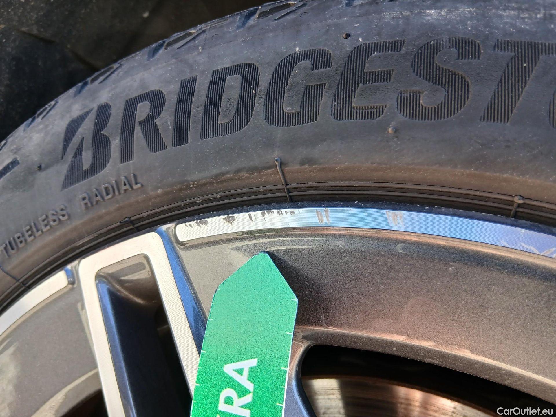  Mercedes  A-Klasse Clase A A 250 e (177.086)Premium-Pack 1.3 AMG Line 220CV AT8 E6d #21