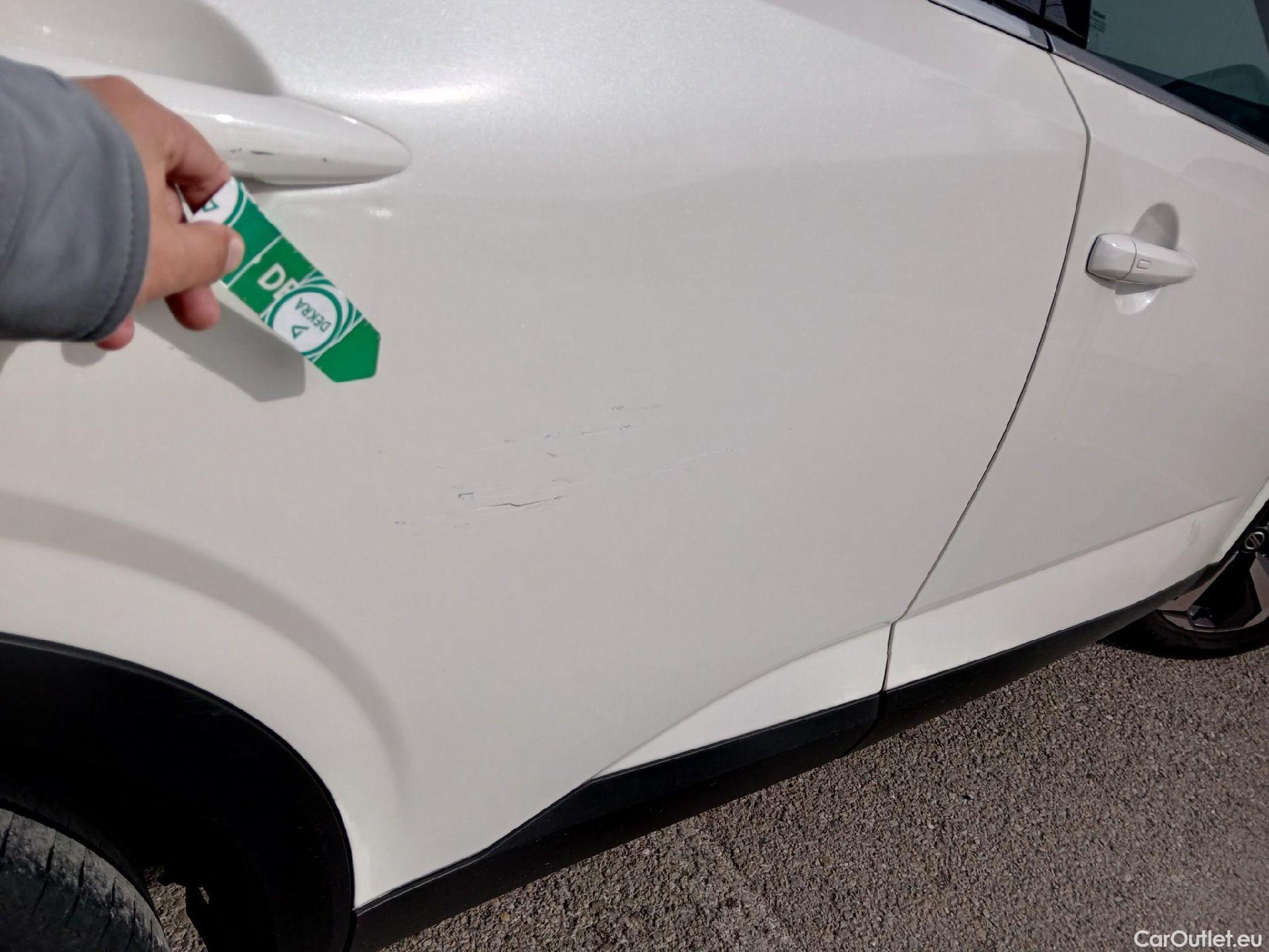  Nissan  Qashqai NISSAN  / 2021 / 5P / todoterreno DIG-T 103kW mHEV 4x2 Premiere Edition(SL) #19