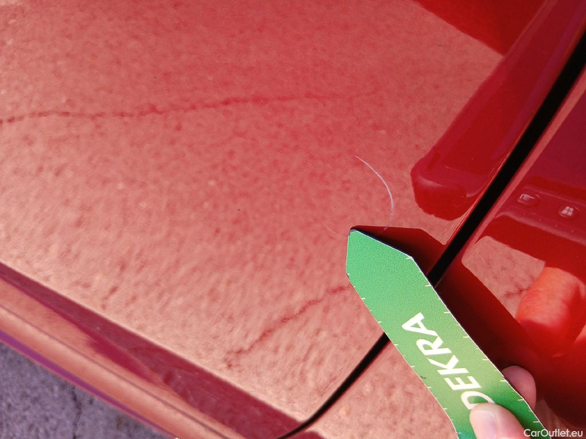  Mercedes  A-Klasse Clase A A 250 e (177.086)Premium-Pack 1.3 AMG Line 220CV AT8 E6d #40