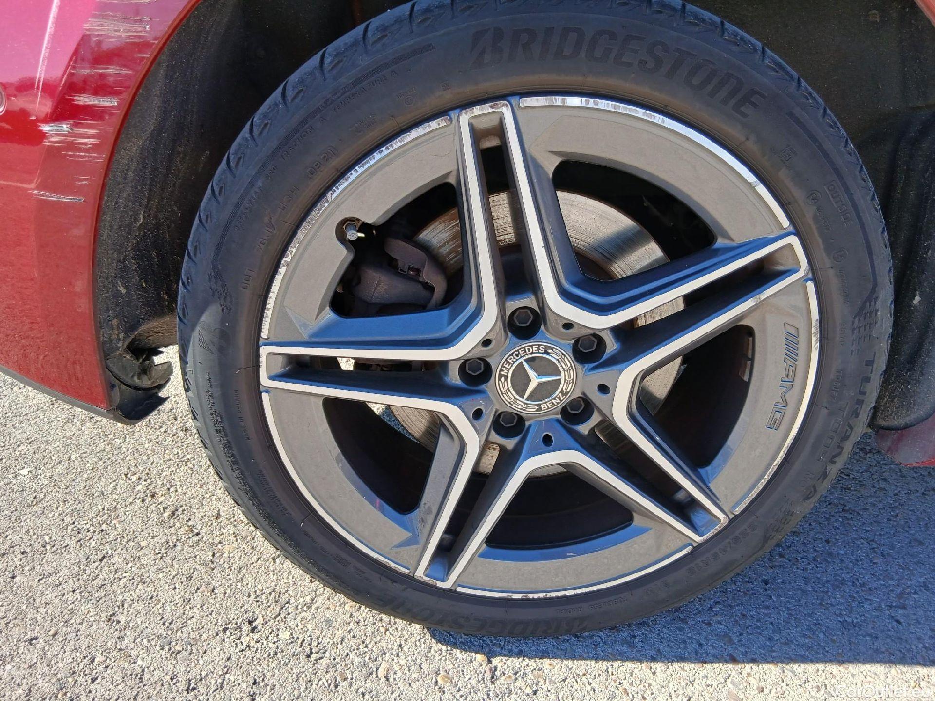  Mercedes  A-Klasse Clase A A 250 e (177.086)Premium-Pack 1.3 AMG Line 220CV AT8 E6d #39