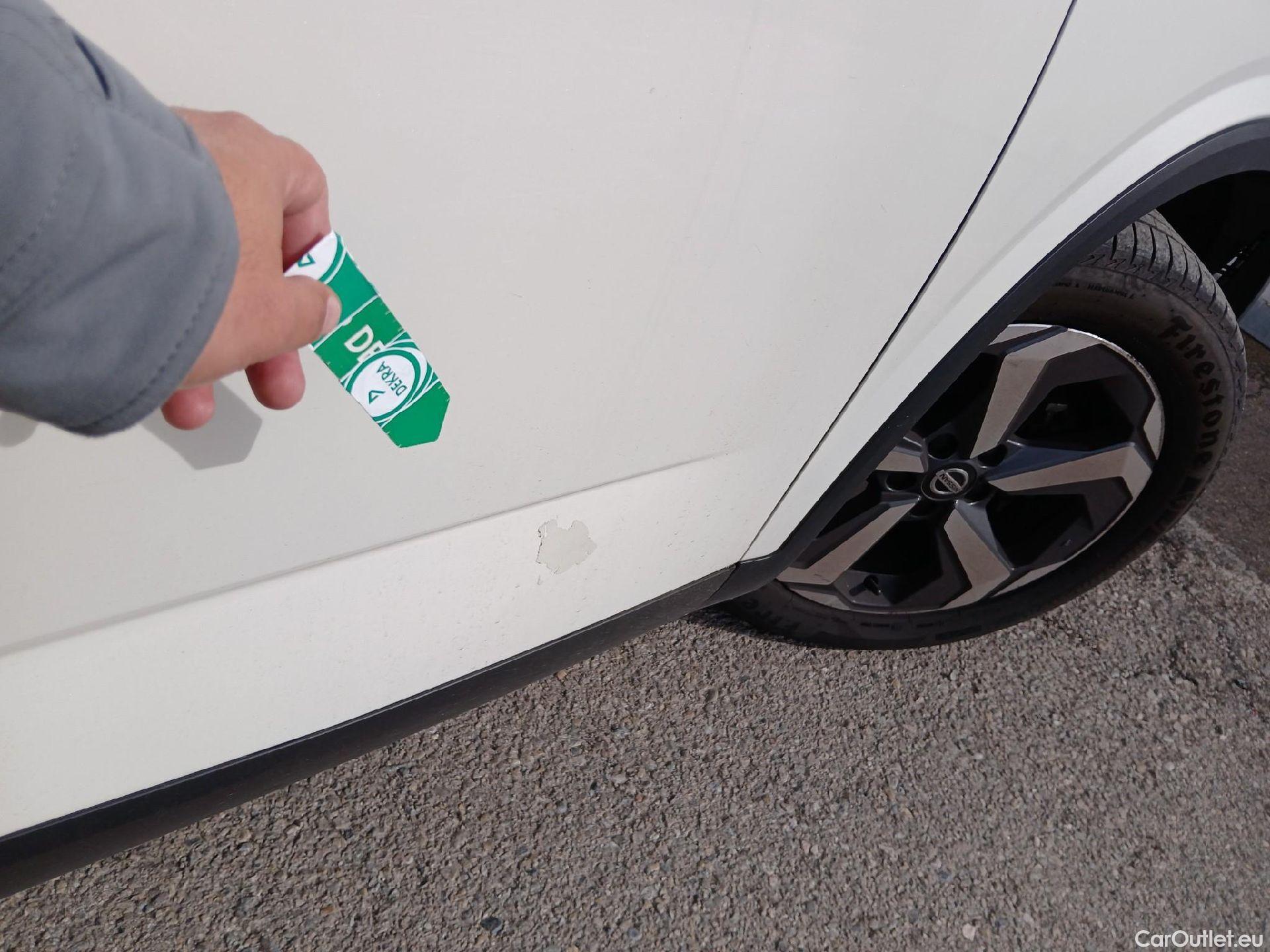  Nissan  Qashqai NISSAN  / 2021 / 5P / todoterreno DIG-T 103kW mHEV 4x2 Premiere Edition(SL) #23