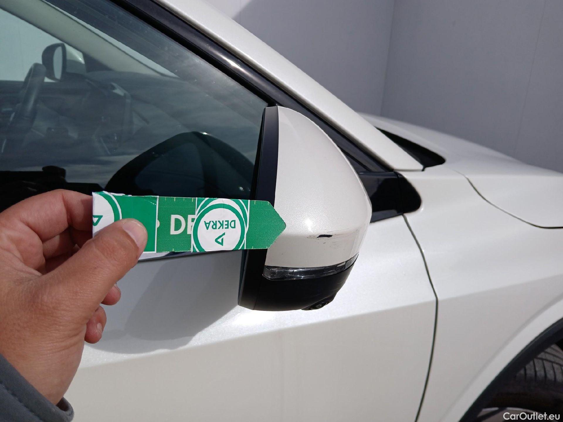  Nissan  Qashqai NISSAN  / 2021 / 5P / todoterreno DIG-T 103kW mHEV 4x2 Premiere Edition(SL) #26