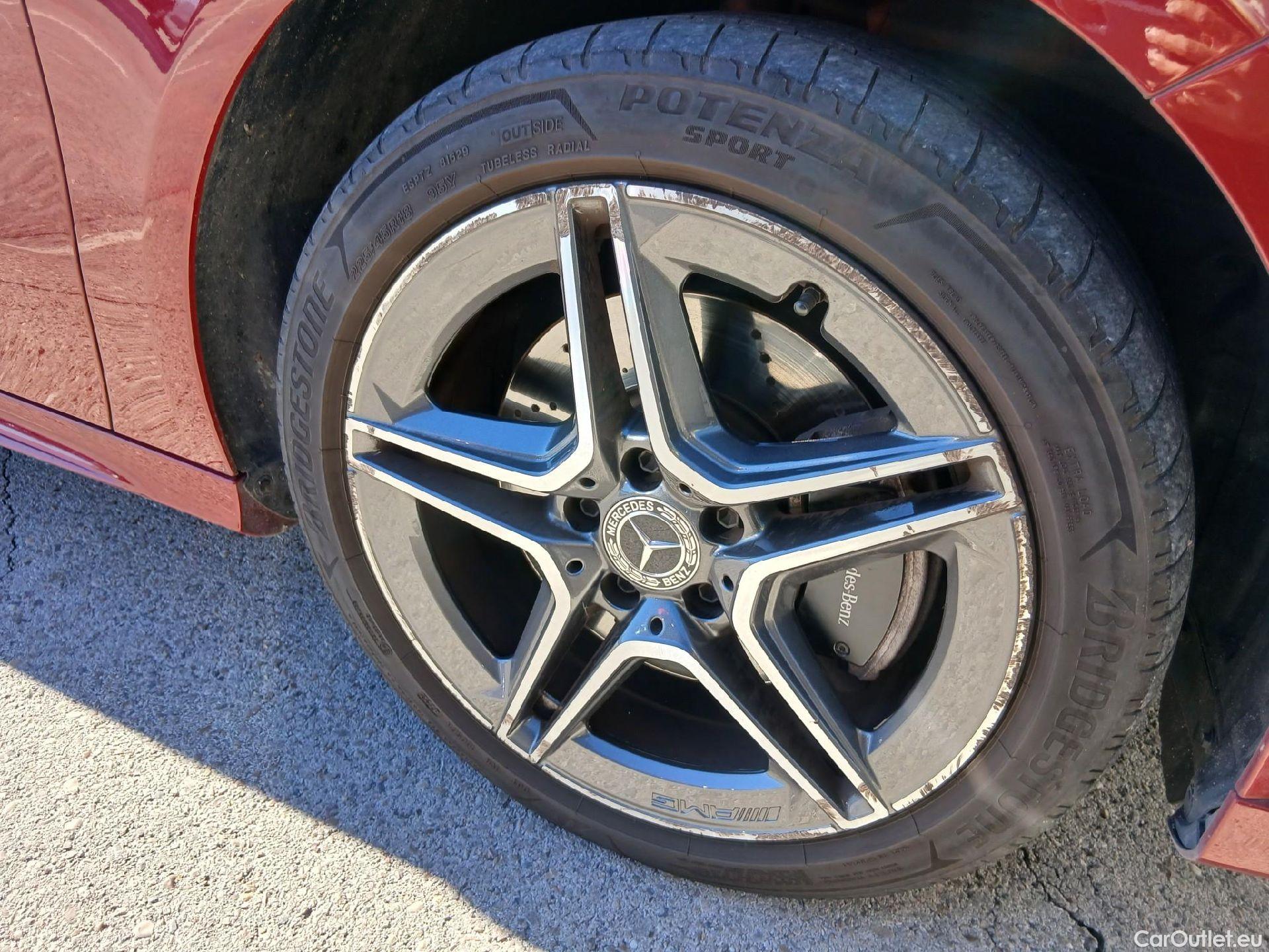  Mercedes  A-Klasse Clase A A 250 e (177.086)Premium-Pack 1.3 AMG Line 220CV AT8 E6d #44