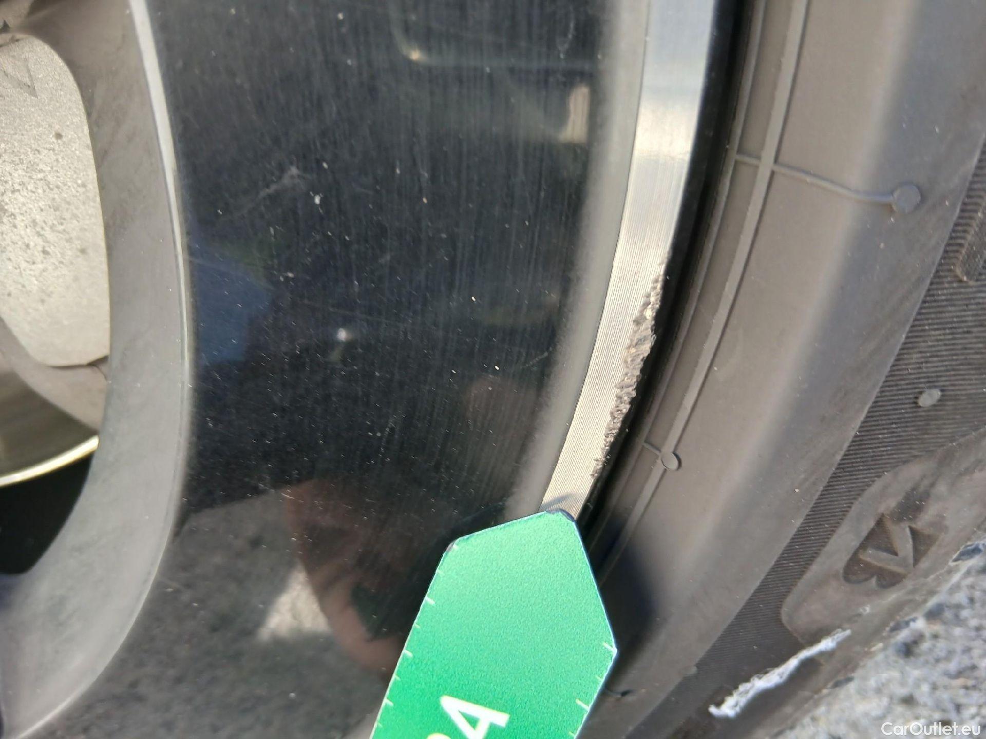  Mercedes  C-Klasse Clase C C 220 d T (206.204)AMG 220CV AT9 E6d #11