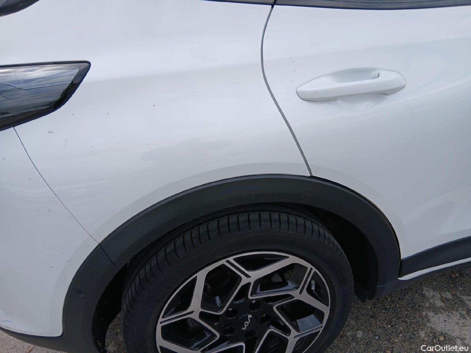  KIA  XCeed KIA  / 2022 / 5P / todoterreno 1.5 MHEV GT-line 118kW (160CV) DCT #15