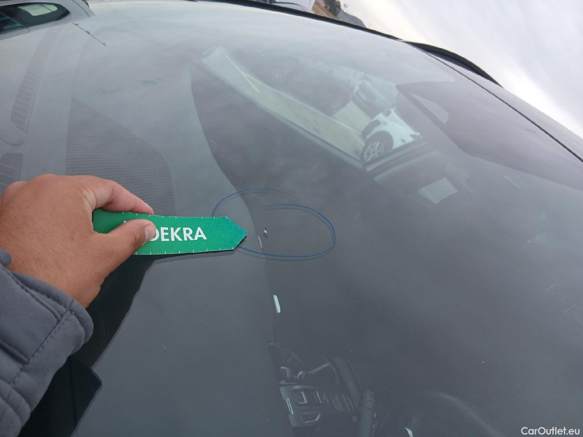  Hyundai  Tucson HYUNDAI  / 2020 / 5P / todoterreno 1.6 TGDI 169kW HEV Tecno Auto 2C #9