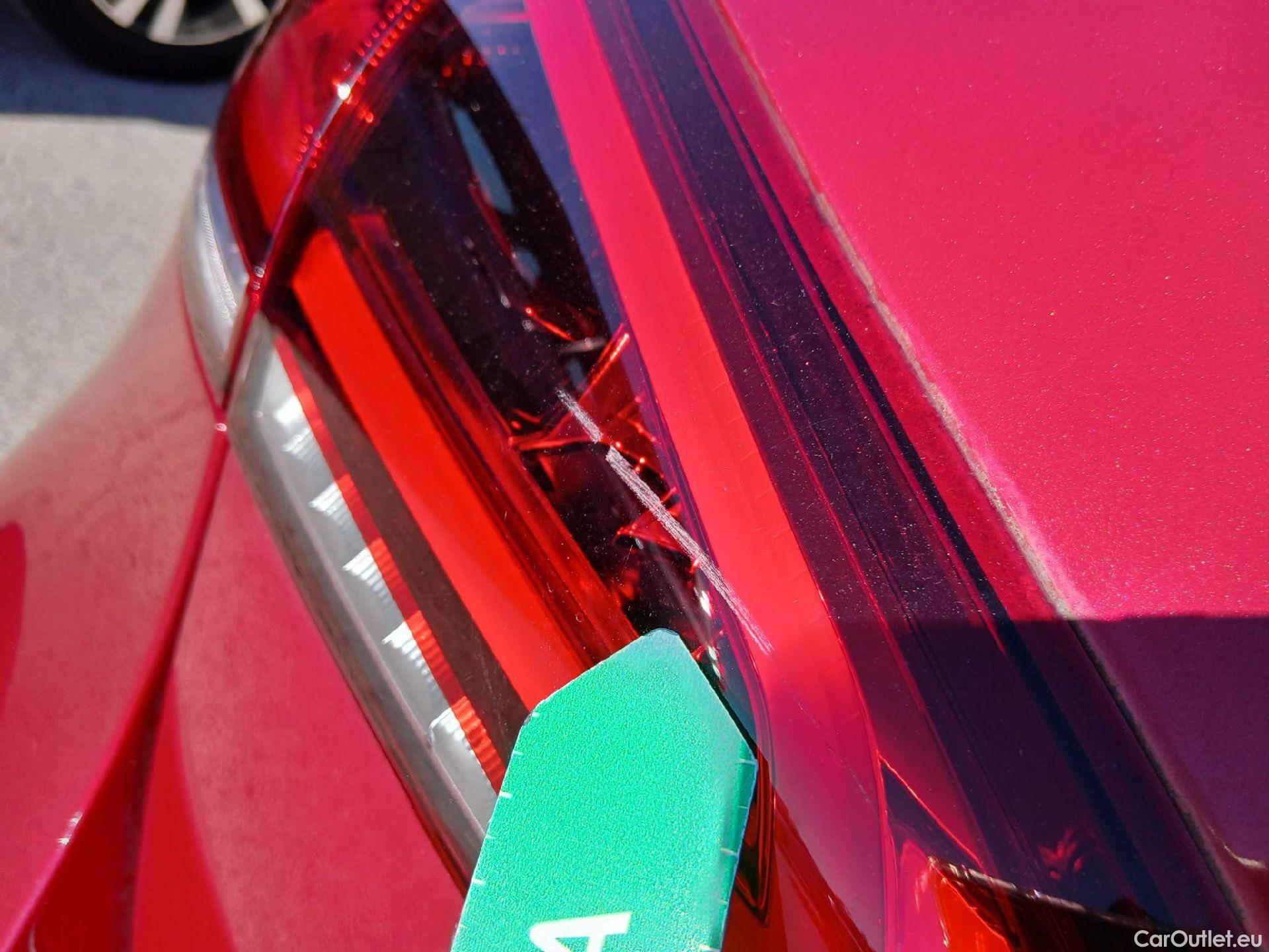  Mercedes  A-Klasse Clase A A 250 e (177.086)Premium-Pack 1.3 AMG Line 220CV AT8 E6d #28