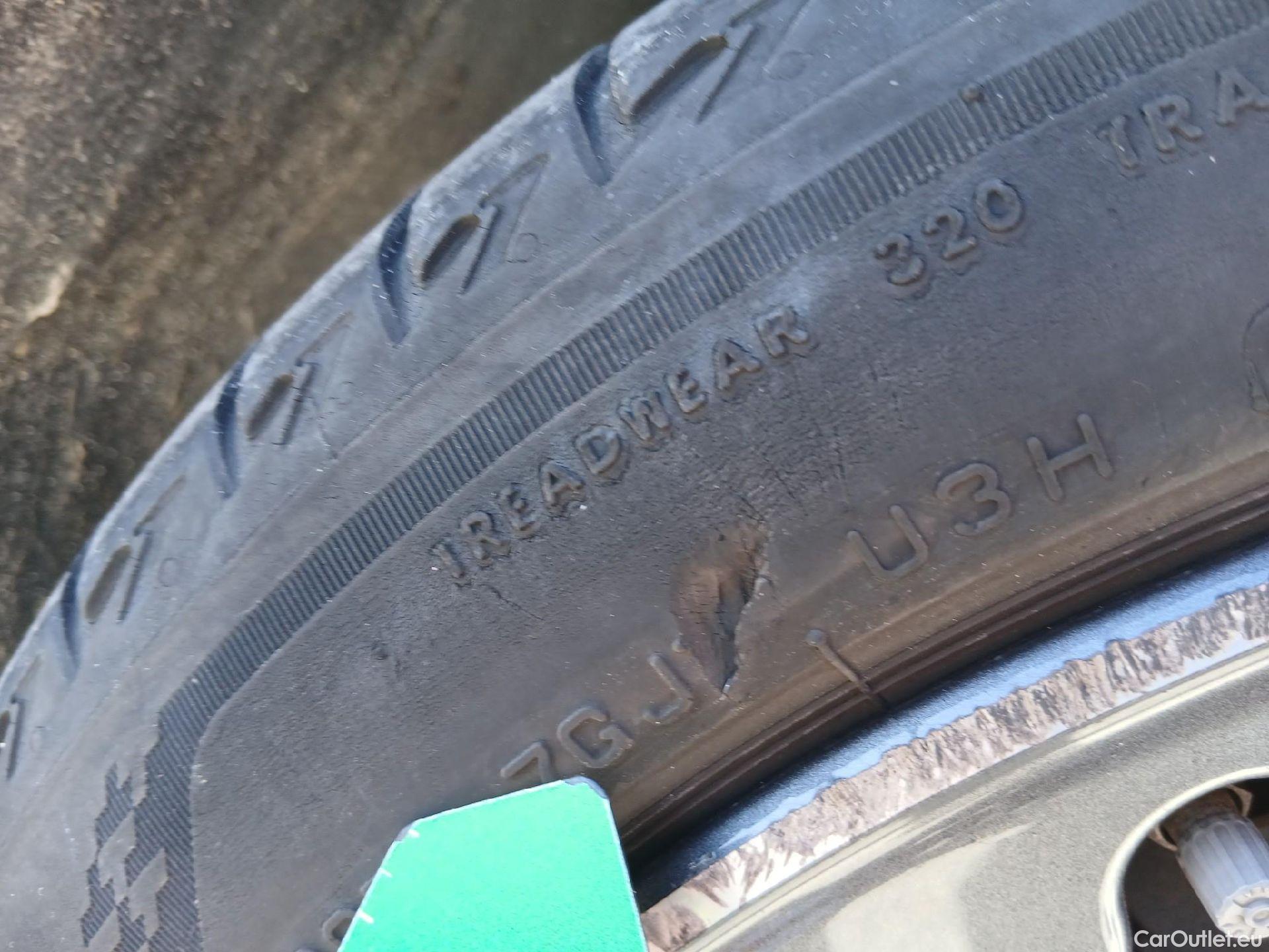  Mercedes  A-Klasse Clase A A 250 e (177.086)Premium-Pack 1.3 AMG Line 220CV AT8 E6d #45