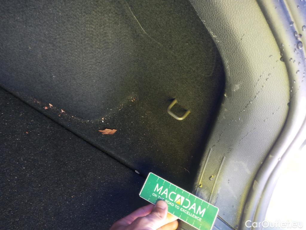  Volkswagen  T-ROC VOLKSWAGEN  / 2017 / 5P / todoterreno Advance 1.0 TSI 81kW (110CV) #30