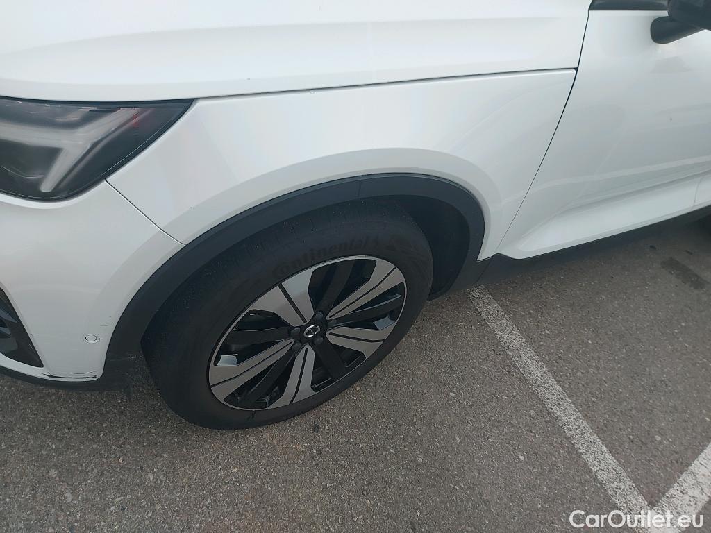  Volvo  XC 40 VOLVO XC40 / 2021 / 5P / todoterreno Recharge Eléctrico Ultimate Auto #25