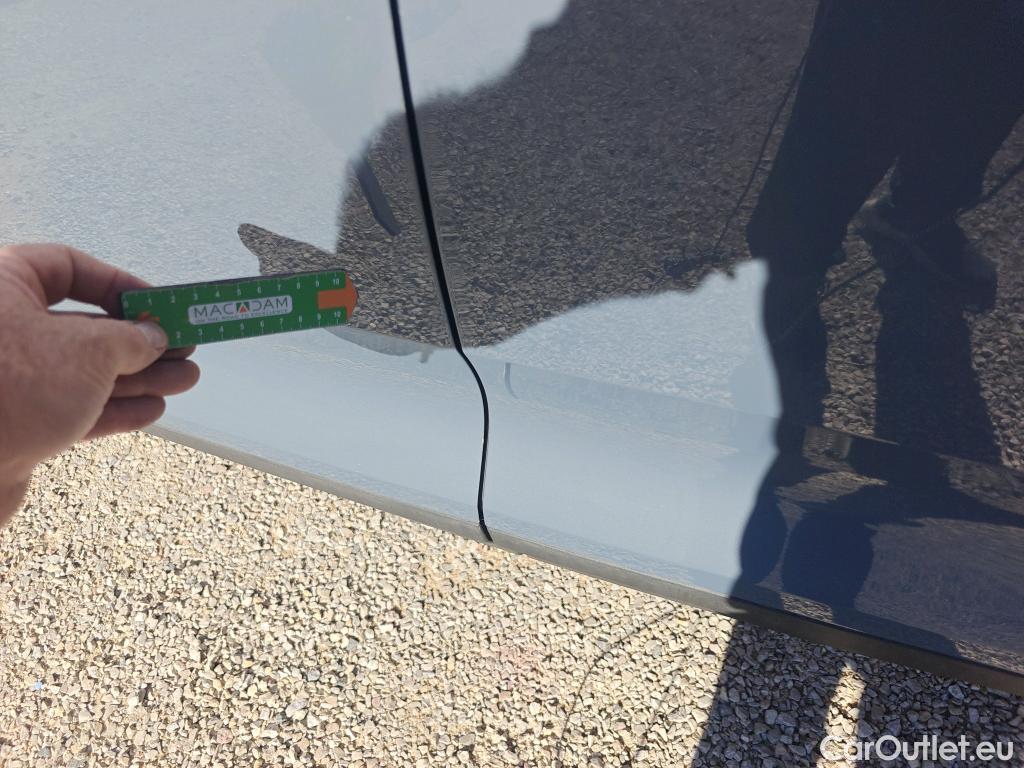  Volvo  XC 40 VOLVO XC40 / 2017 / 5P / todoterreno 1.5 T5 Twin Recharge Inscription Auto #11