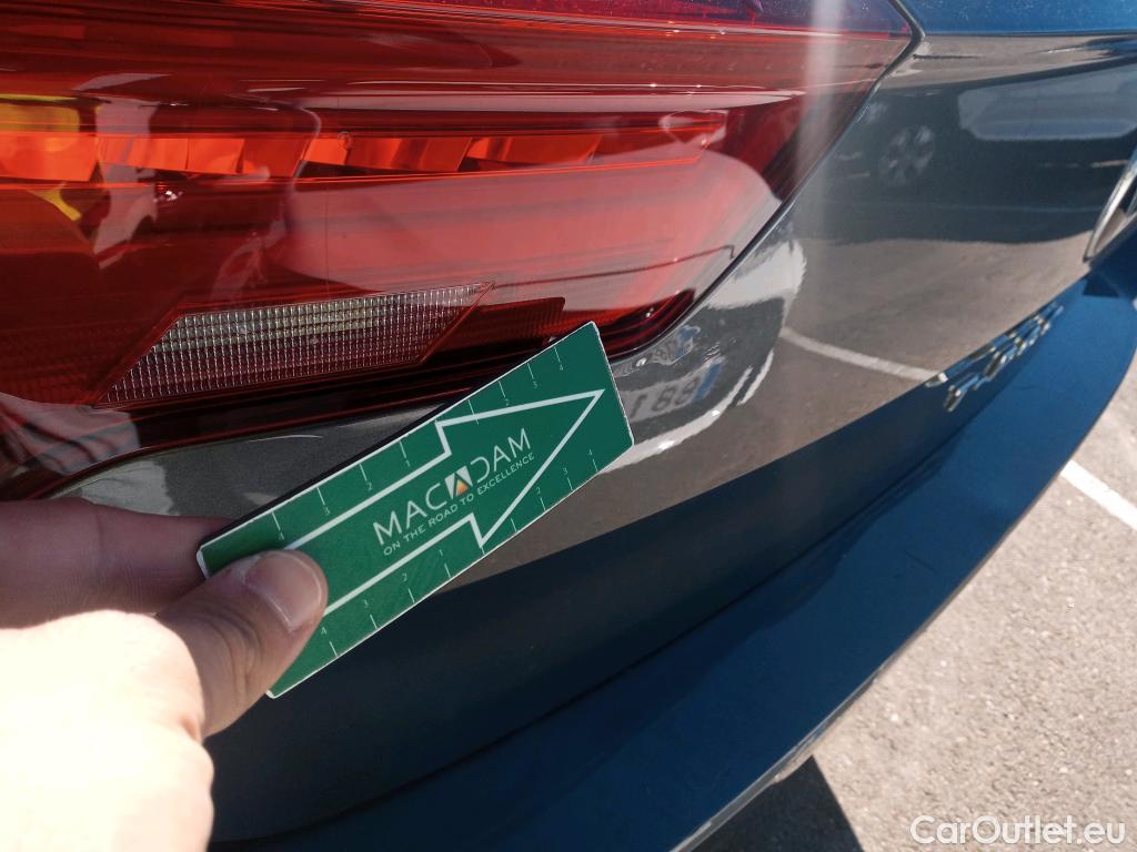  Volkswagen  T-ROC VOLKSWAGEN  / 2017 / 5P / todoterreno Advance 1.0 TSI 81kW (110CV) #7