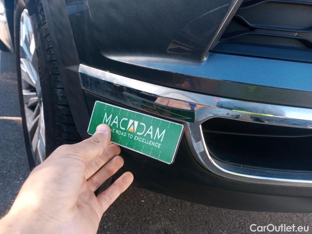  Volkswagen  T-ROC VOLKSWAGEN  / 2017 / 5P / todoterreno Advance 1.0 TSI 81kW (110CV) #52