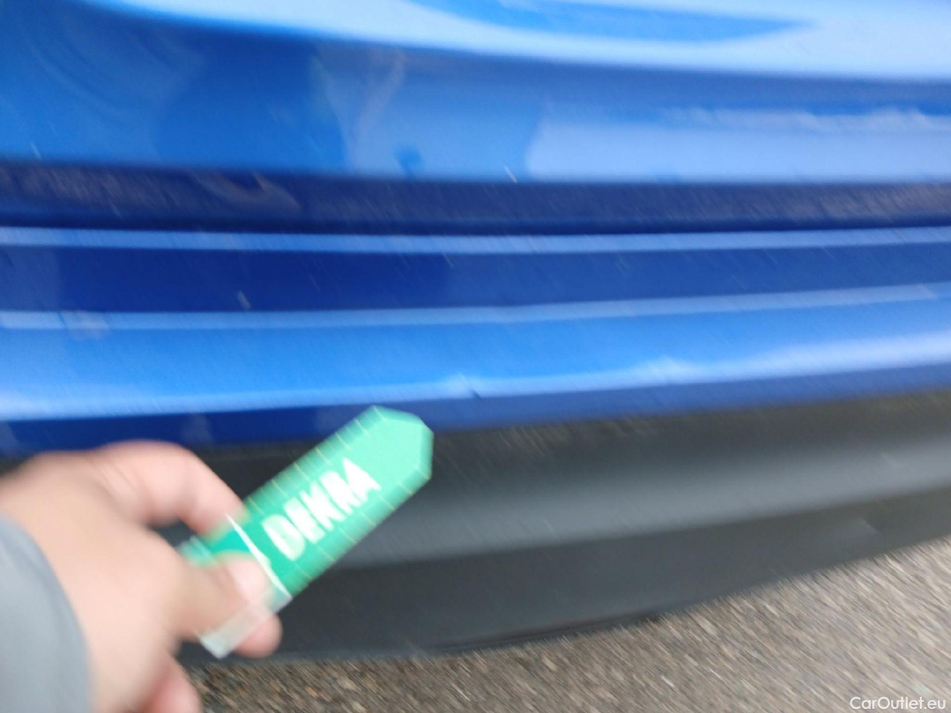  Toyota  C-HR TOYOTA  / 2019 / 5P / todoterreno 1.8 125H Advance #14