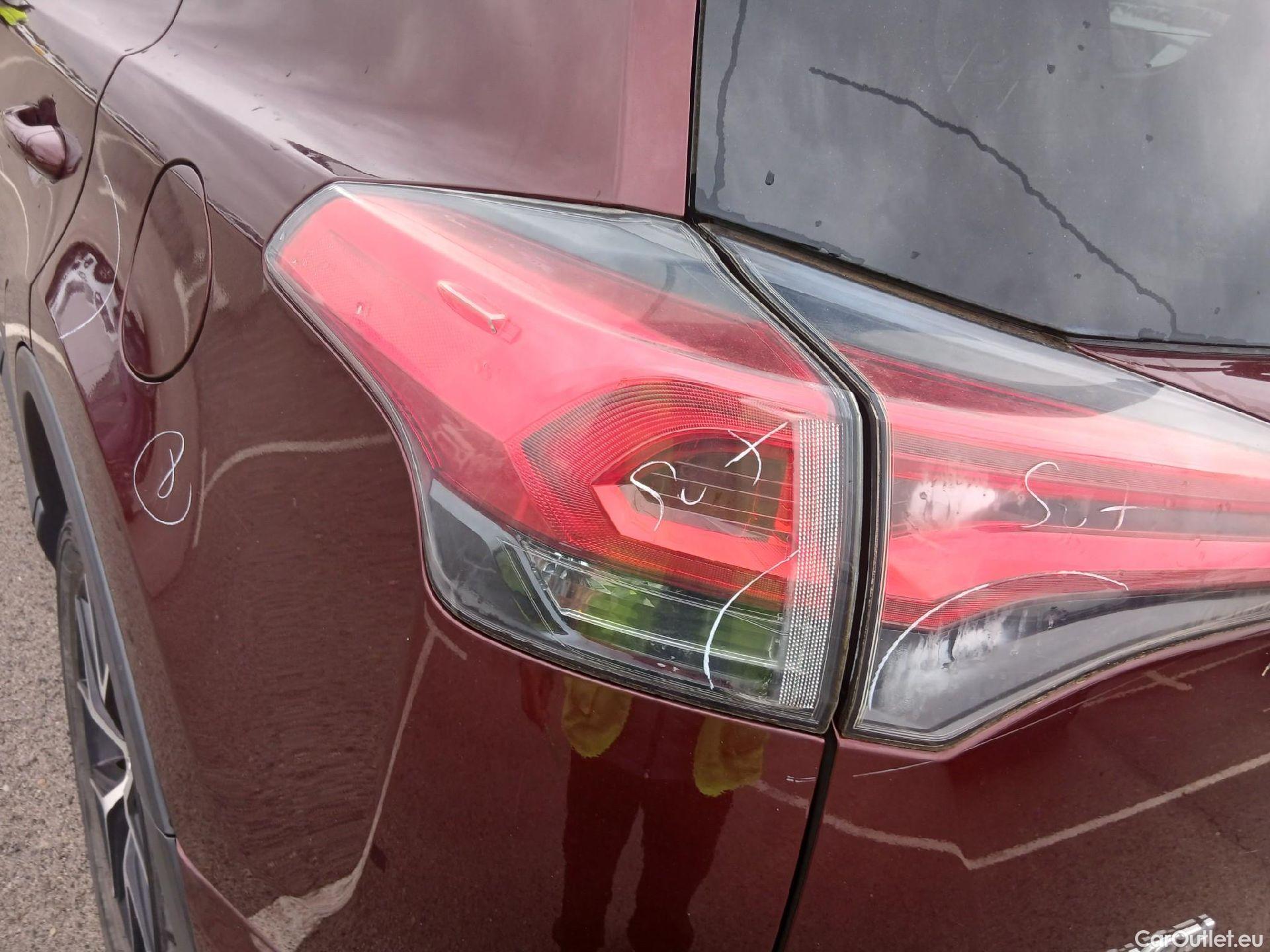  Toyota  RAV4 TOYOTA  5P 4G TODOTERRENO 2.5l hybrid 2WD Feel! #24