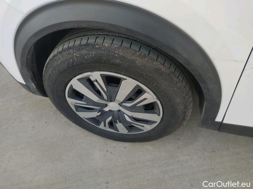  Peugeot  2008 PEUGEOT  / 2019 / 5P / todoterreno Active BlueHDI 81kW (110CV) #11