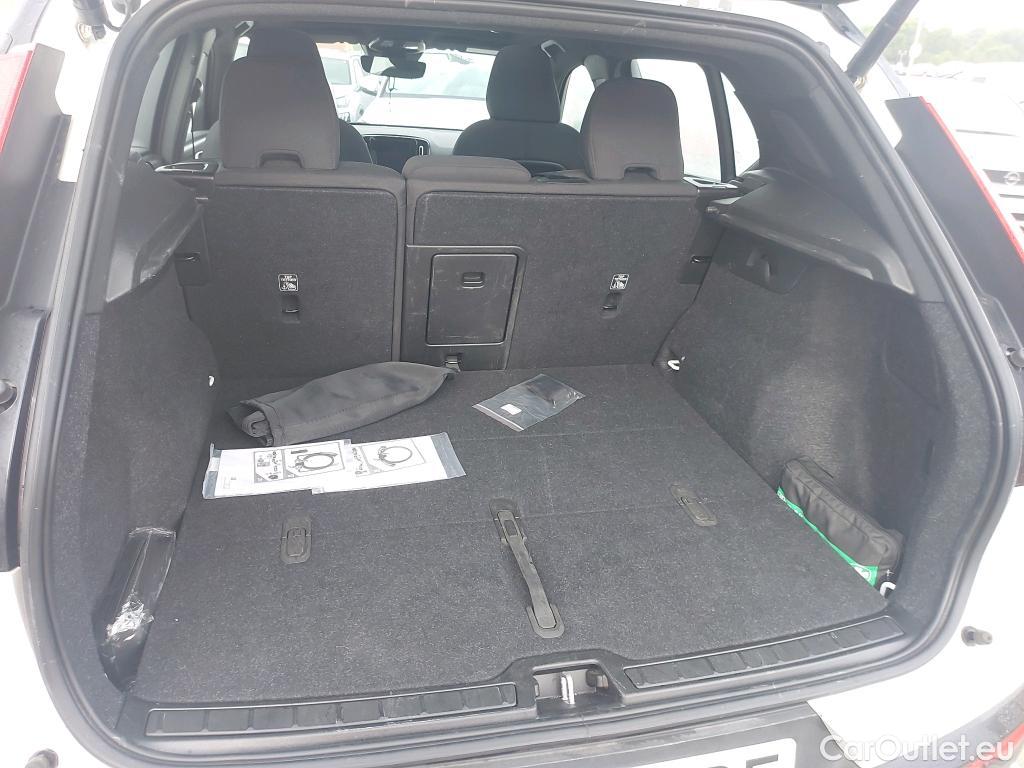  Volvo  XC 40 VOLVO XC40 / 2021 / 5P / todoterreno Recharge Eléctrico Ultimate Auto #2