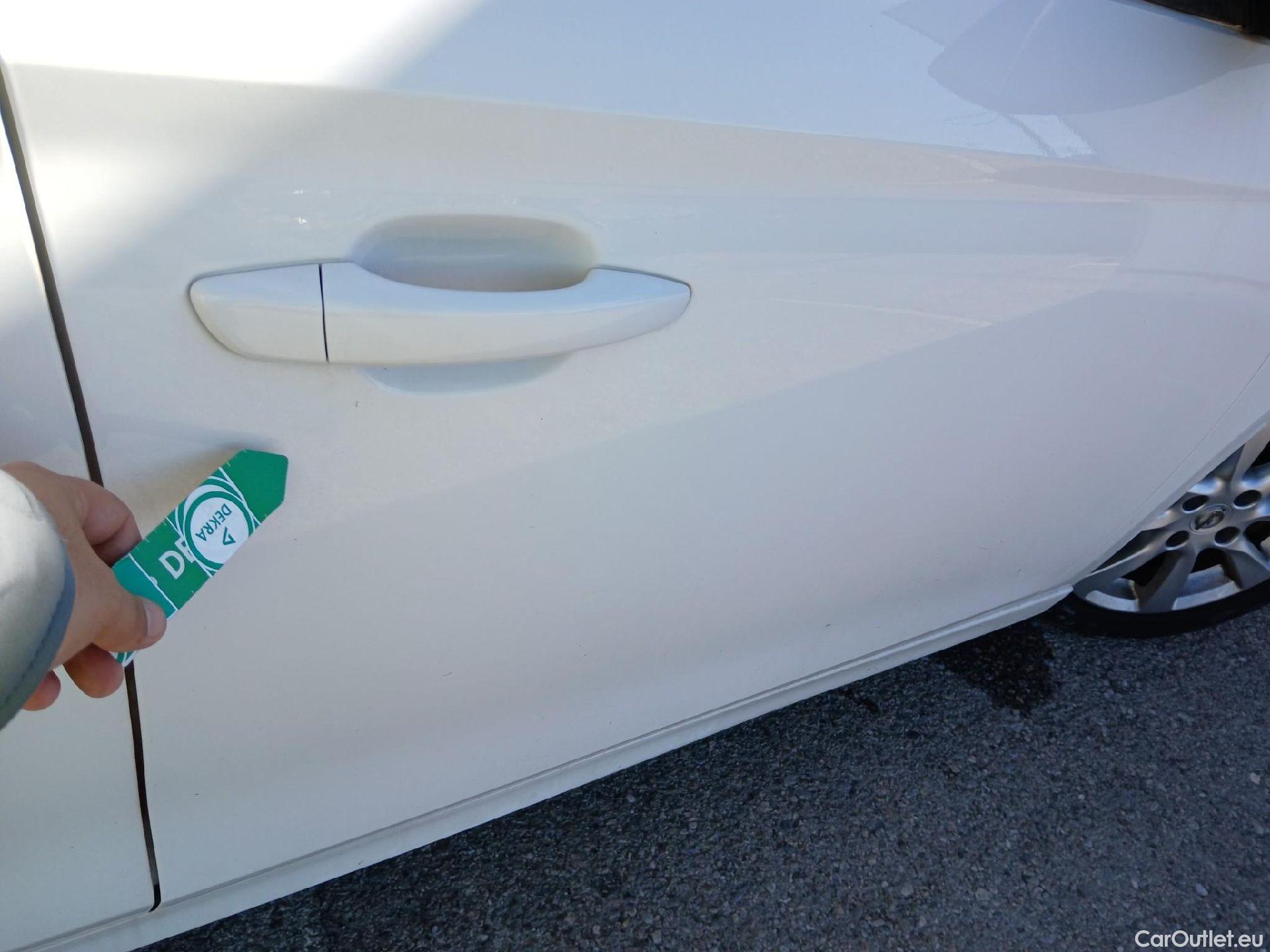  Opel  Corsa OPEL  / 2019 / 5P / berlina con portón 1.5D DT 74kW (100CV) Edition #22