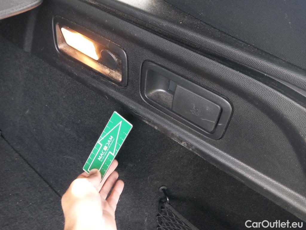  Peugeot  308 PEUGEOT  / 2021 / 5P / familiar SWActive Pack BlueHDi 130 S&S MAN #14