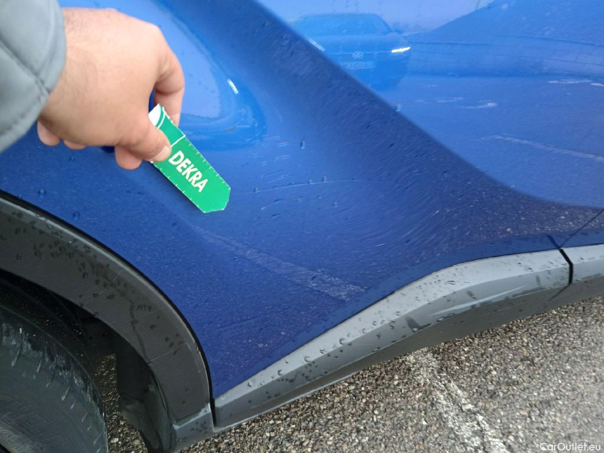  Toyota  C-HR TOYOTA  / 2019 / 5P / todoterreno 1.8 125H Advance #22