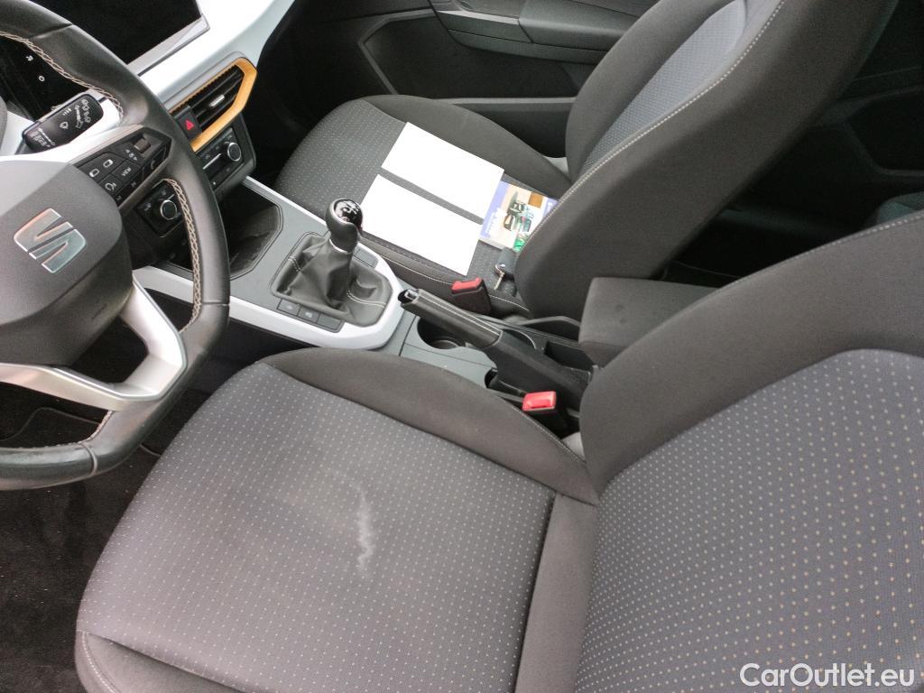  Seat  Arona SEAT  / 2017 / 5P / todoterreno 1.0 TSI 81kW (110CV) Style Plus (AC) #2